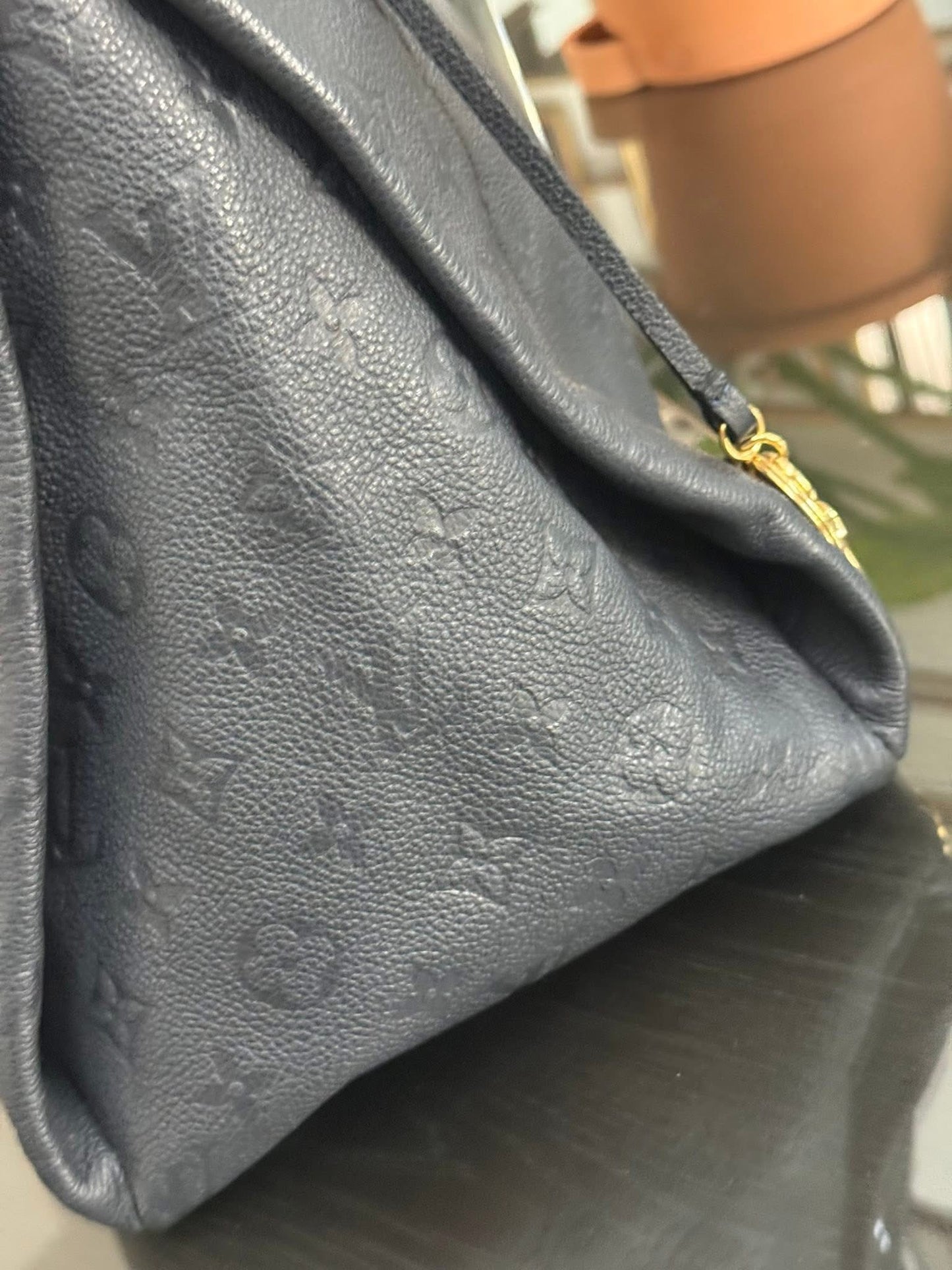 Artsy MM Empriente in Black/ Dark Blue with Dustbag and Insert Organizer 📅 Year: 2012