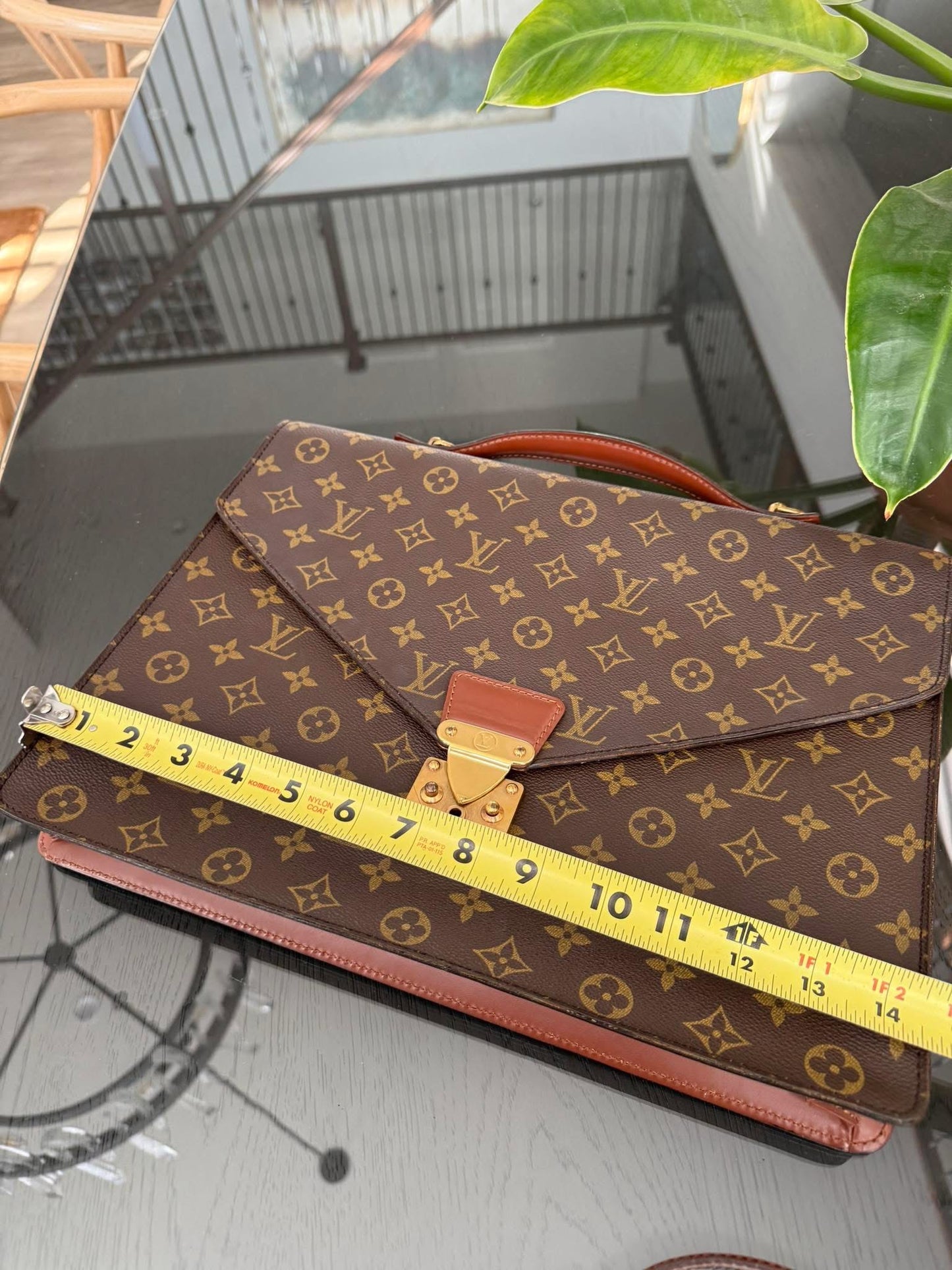 Porte Document / Laptop Vintage Bag with Key 🔑 and Crossbody Strap 🗓️ Year 1990