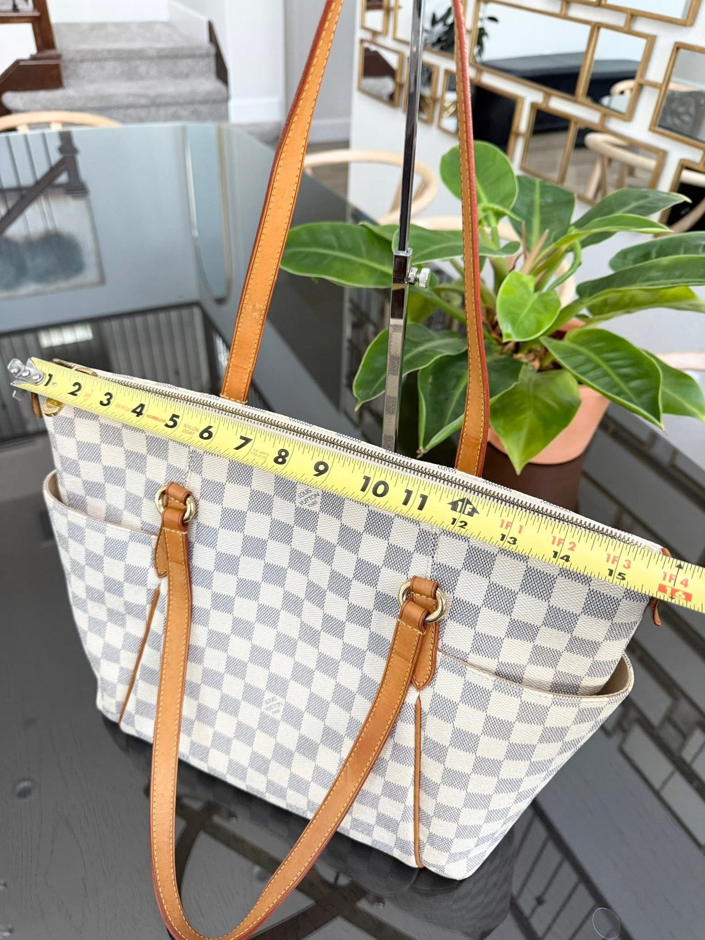 Totally MM in Azur with Dustbag and Insert Organizer -Year: 2010