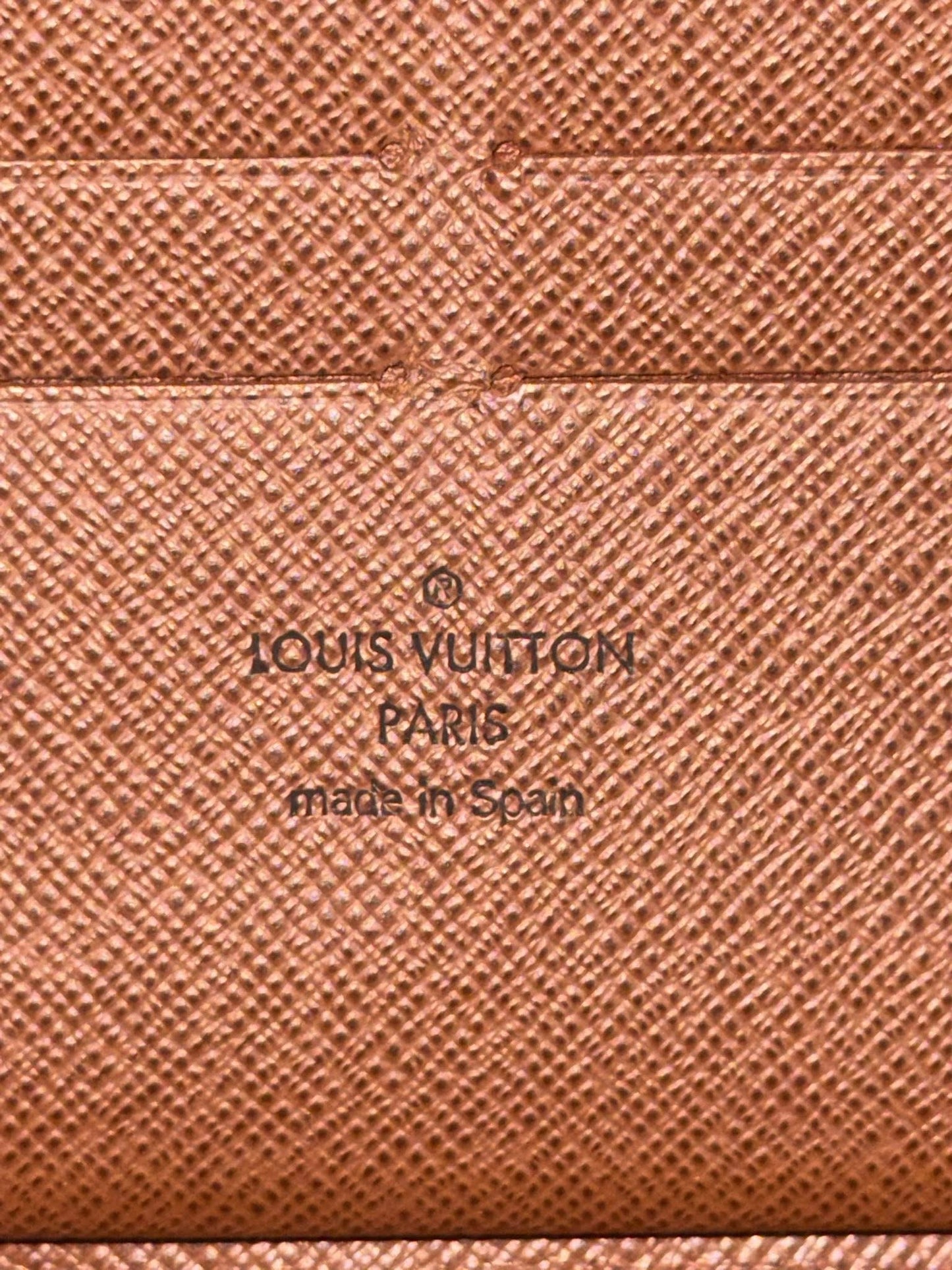 Monogram Zippy Wallet Organizer (Newer Model) 🗓️ Year: 2020