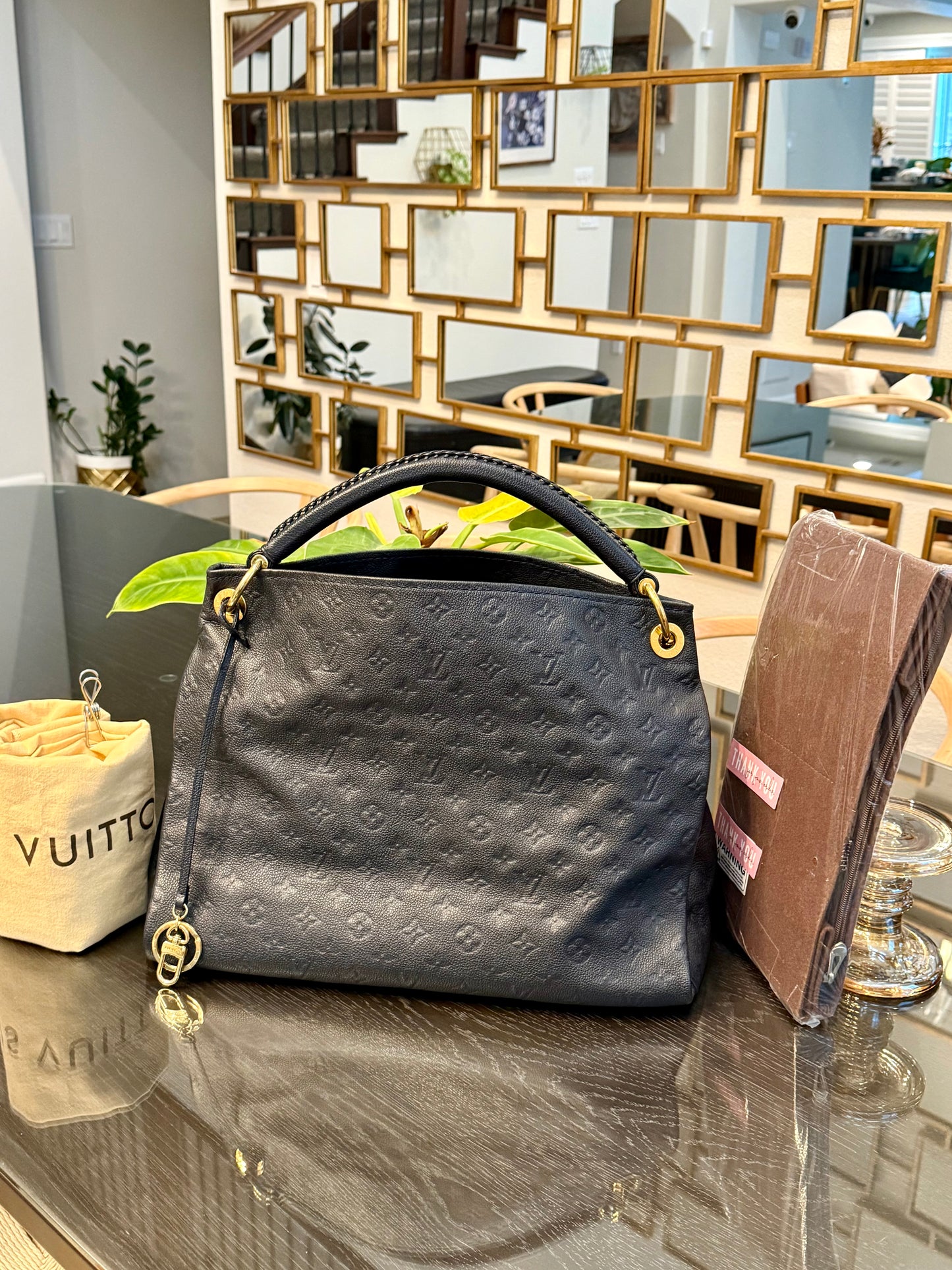 Artsy MM Empriente in Black/ Dark Blue with Dustbag and Insert Organizer 📅 Year: 2011