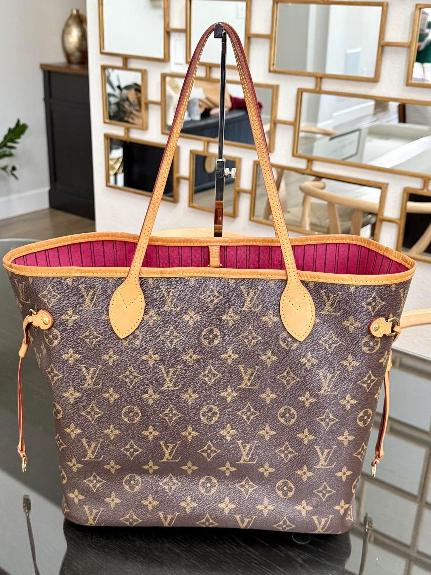 🌺Neverfull MM Monogram in Peony with Dustbag -🗓️ Year: 2016