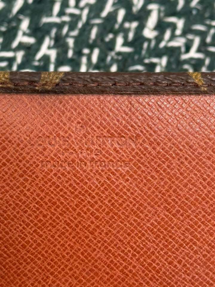 Vintage Long Wallet in Monogram with Dustbag 🗓️ Year: 1985