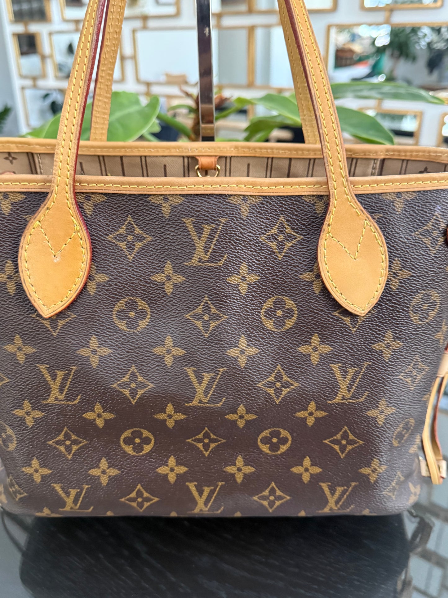 Neverfull PM with Dustbag -🗓️ Year: 2009