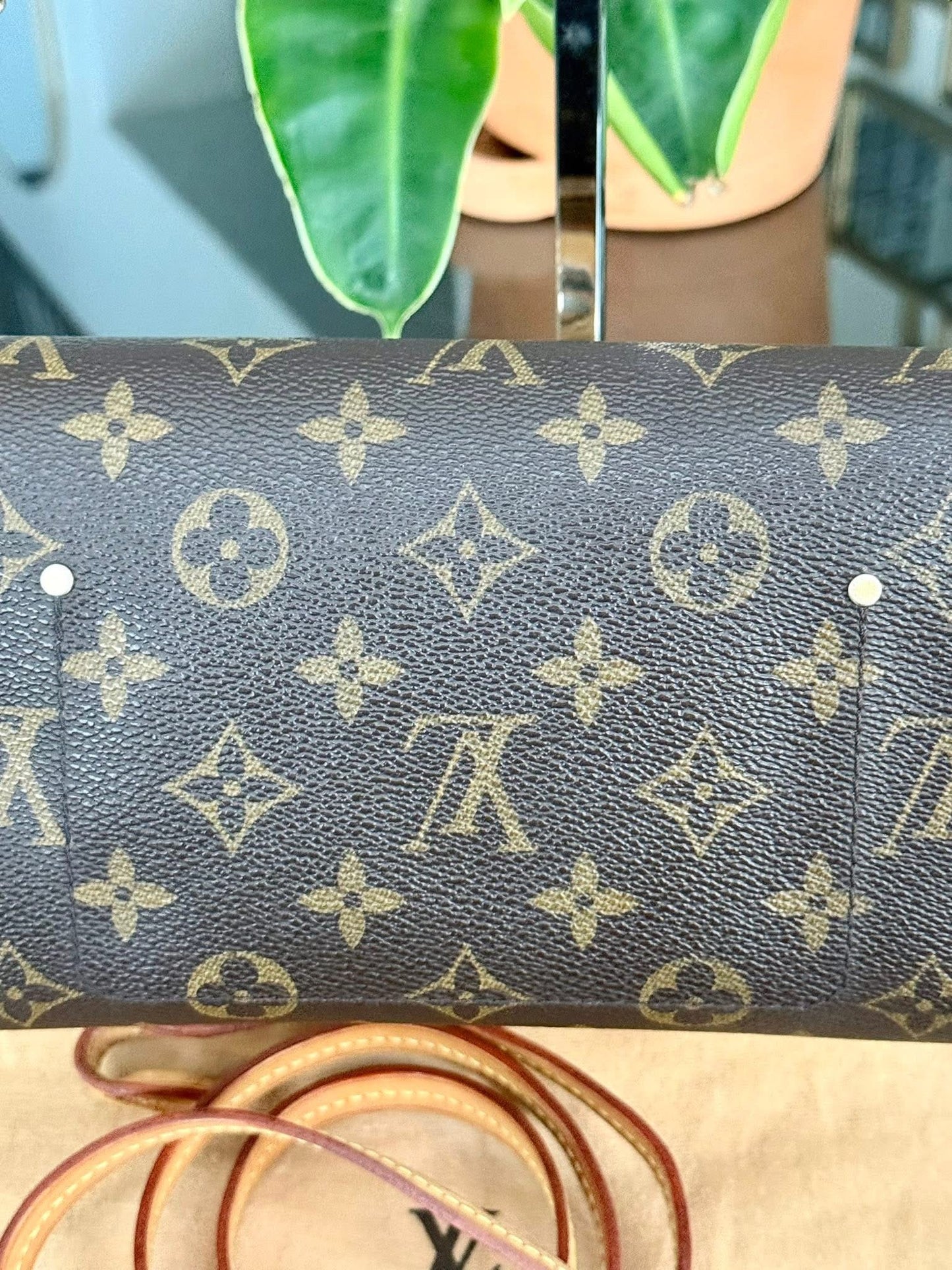 Favorite PM in Monogram with Original Strap, Dustbag, Box and Paper Bag 🗓️ Year: 2014