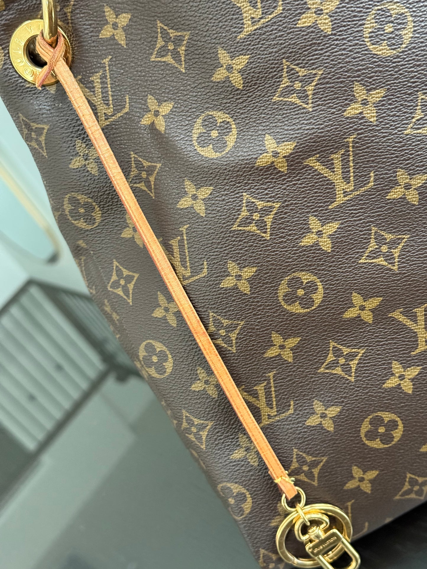 Artsy MM with Dustbag and Insert Organizer 🗓️ Year: 2012