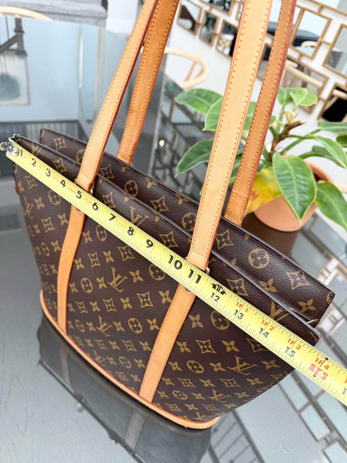 Babylone -🗓️ Year: 2004