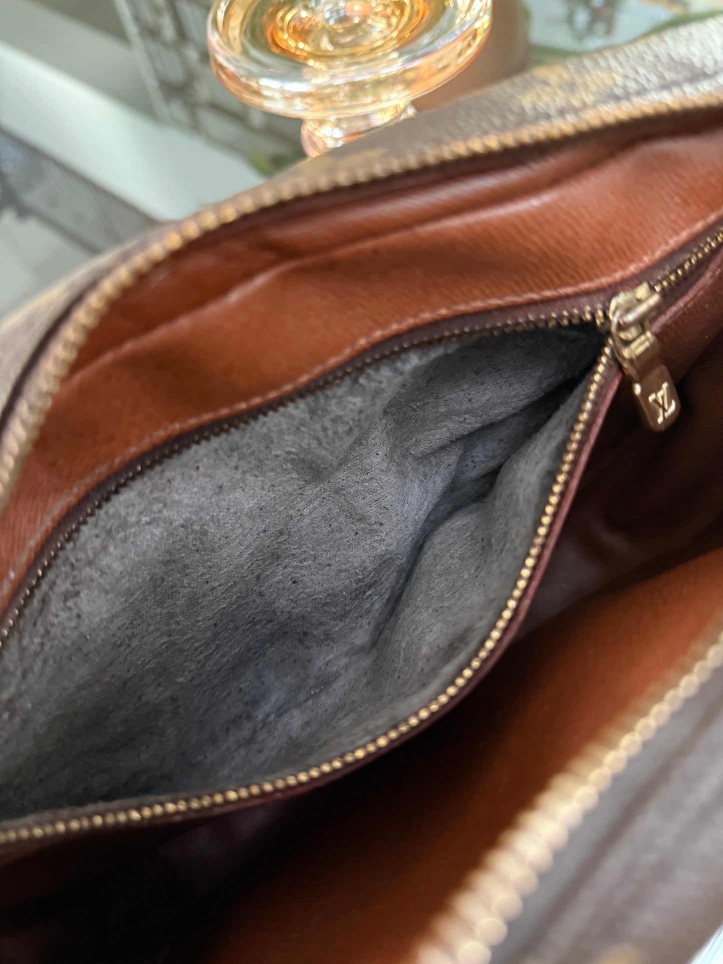Jeaunefille MM Crossbody -Year: 1990