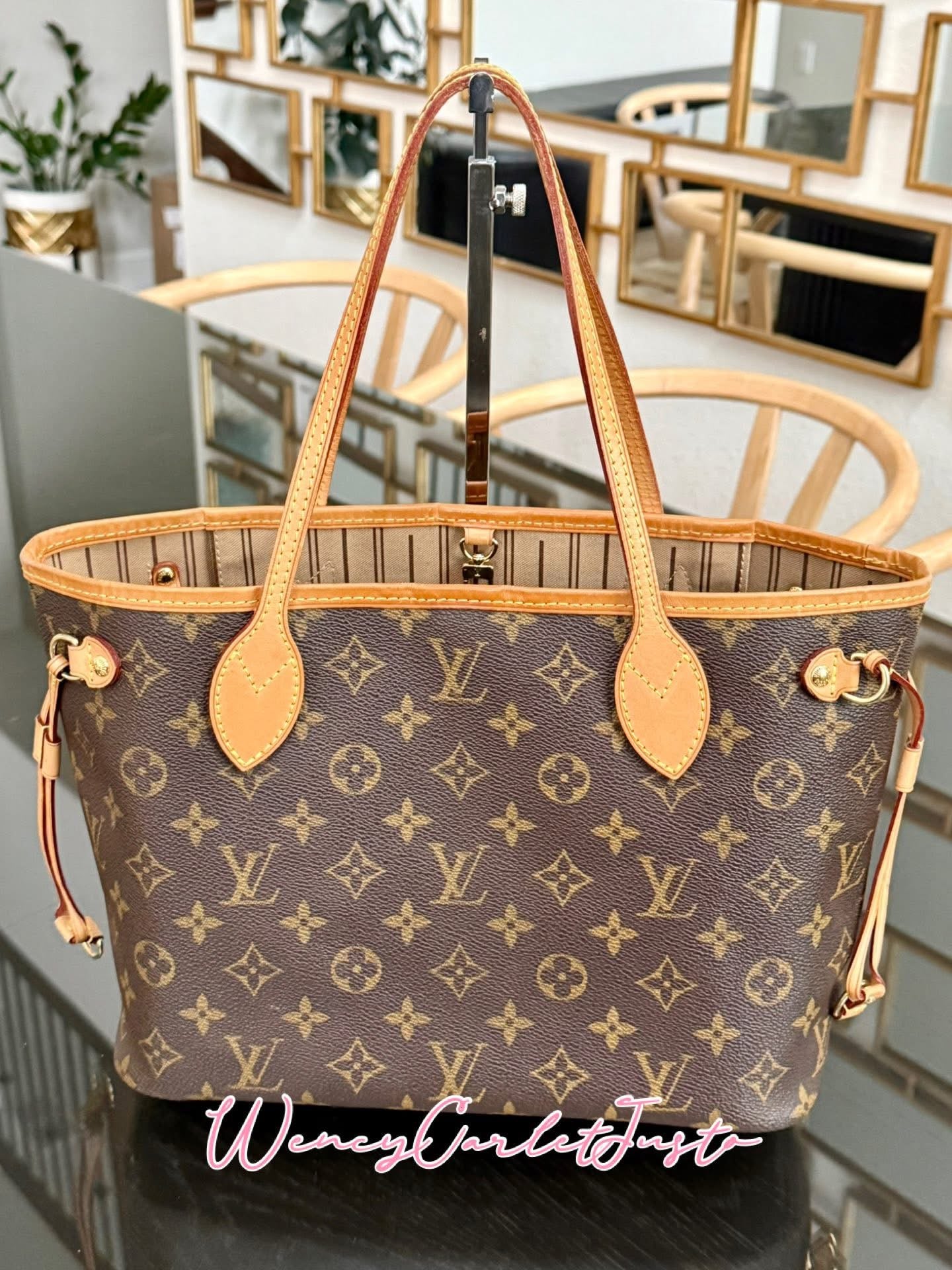 Neverfull PM in Monogram with Dustbag 🗓️ Year: 2009