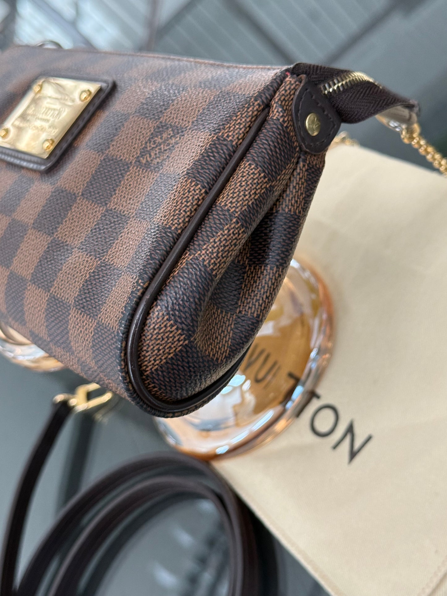 Eva Clutch in DE with Dustbag, Insert Organizer, Box and Paper bag🗓️ Year: 2010