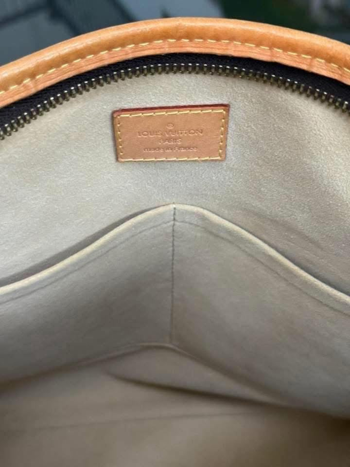 Estrella MM with Original Strap and Dustbag 🗓️ Year: 2011