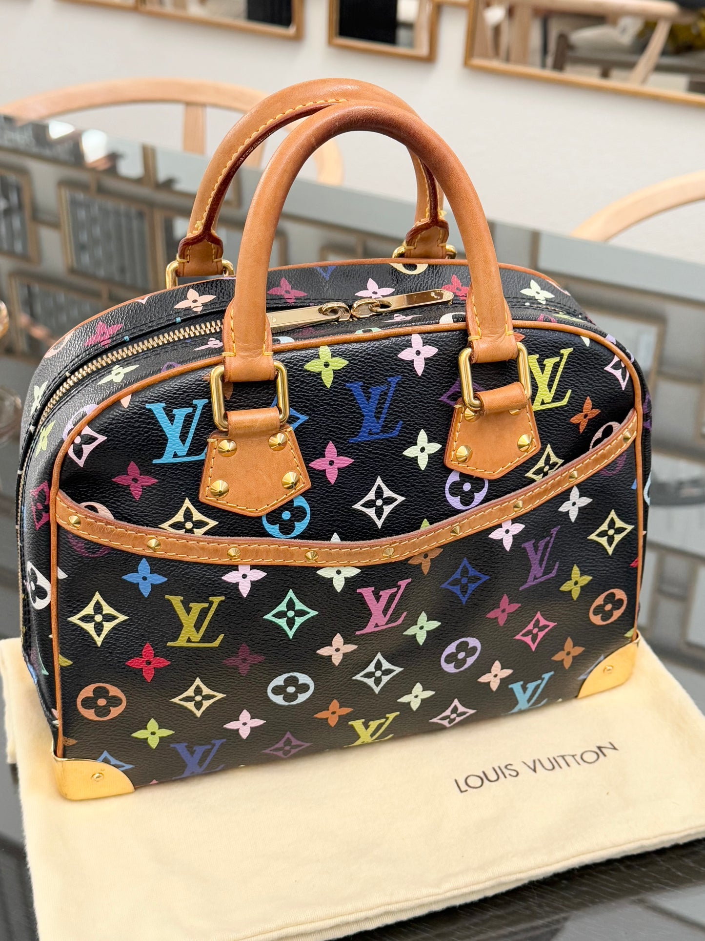 Multicolor Trouville with Dustbag📅 Year: 2004