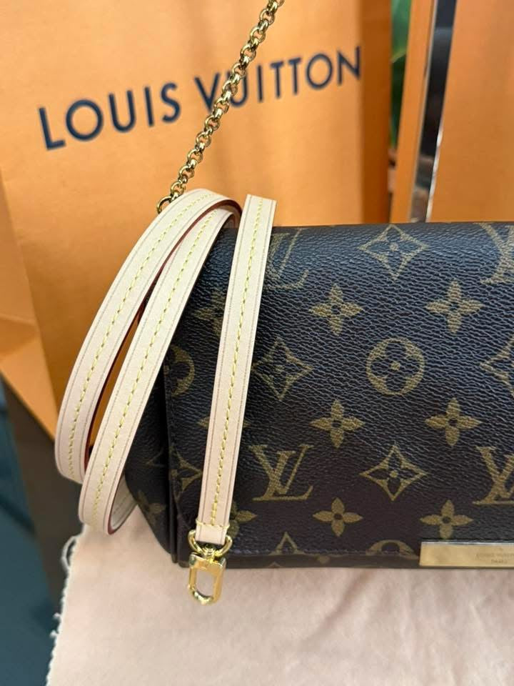 Favorite MM in Monogram with Brandnew Strap, Insert Organizer, Dustbag, Box and Paper bag 🗓️ Year: 2015
