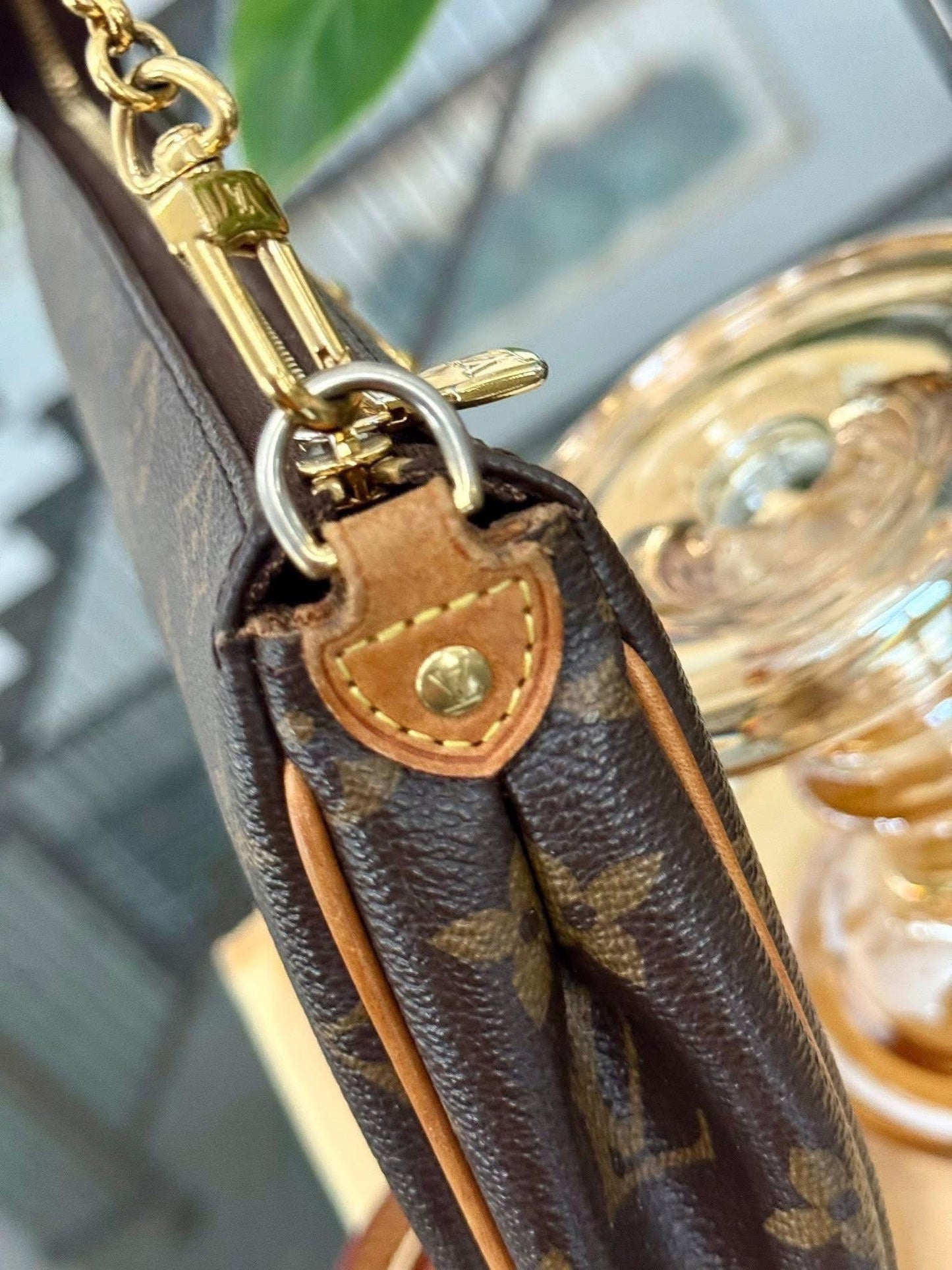 Eva Clutch in Monogram with Dustbag, Box and Paper bag 🗓️ Year: 2014