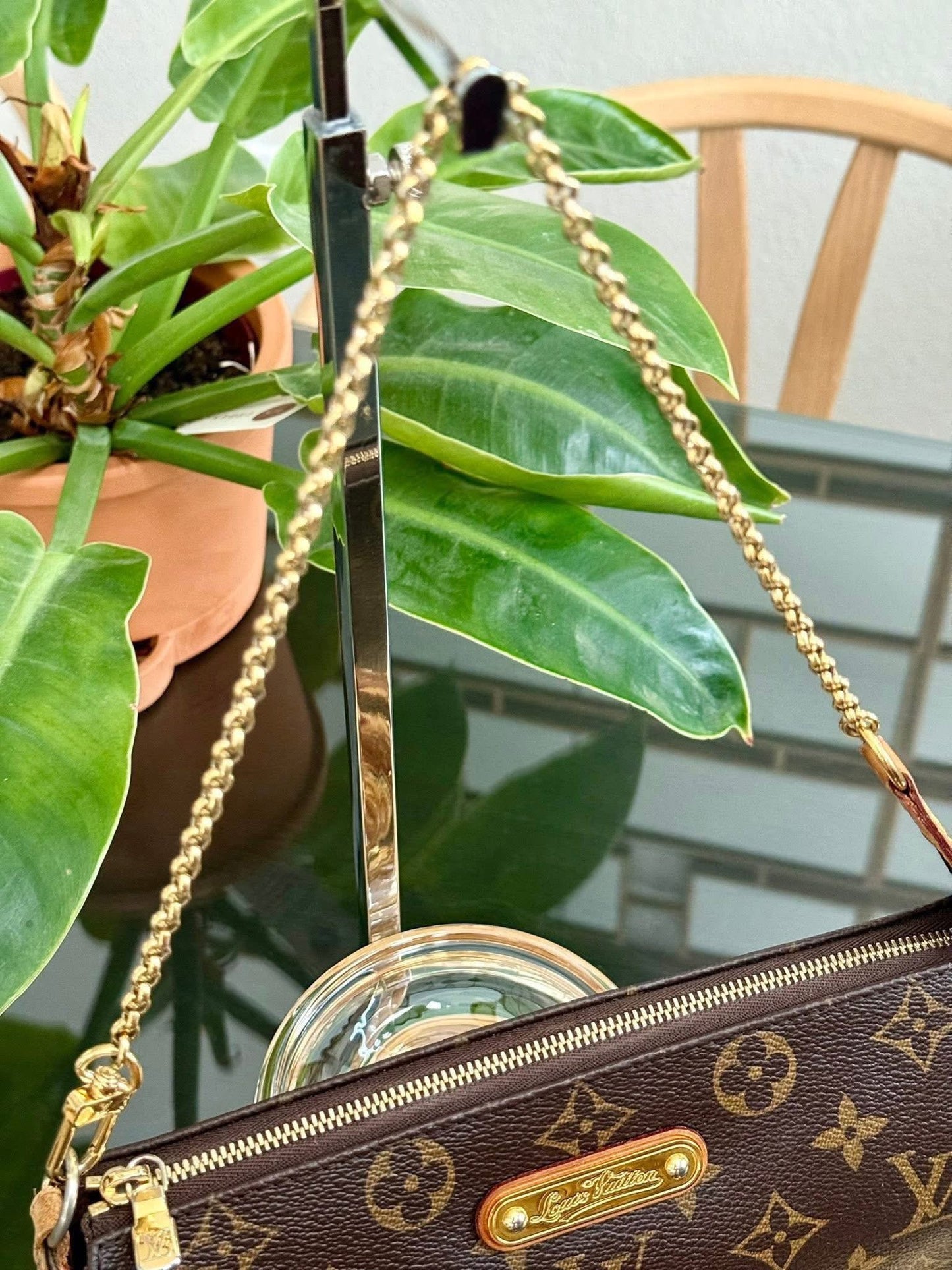 Eva Clutch in Monogram with Dustbag, Box and Paper bag 🗓️ Year: 2014