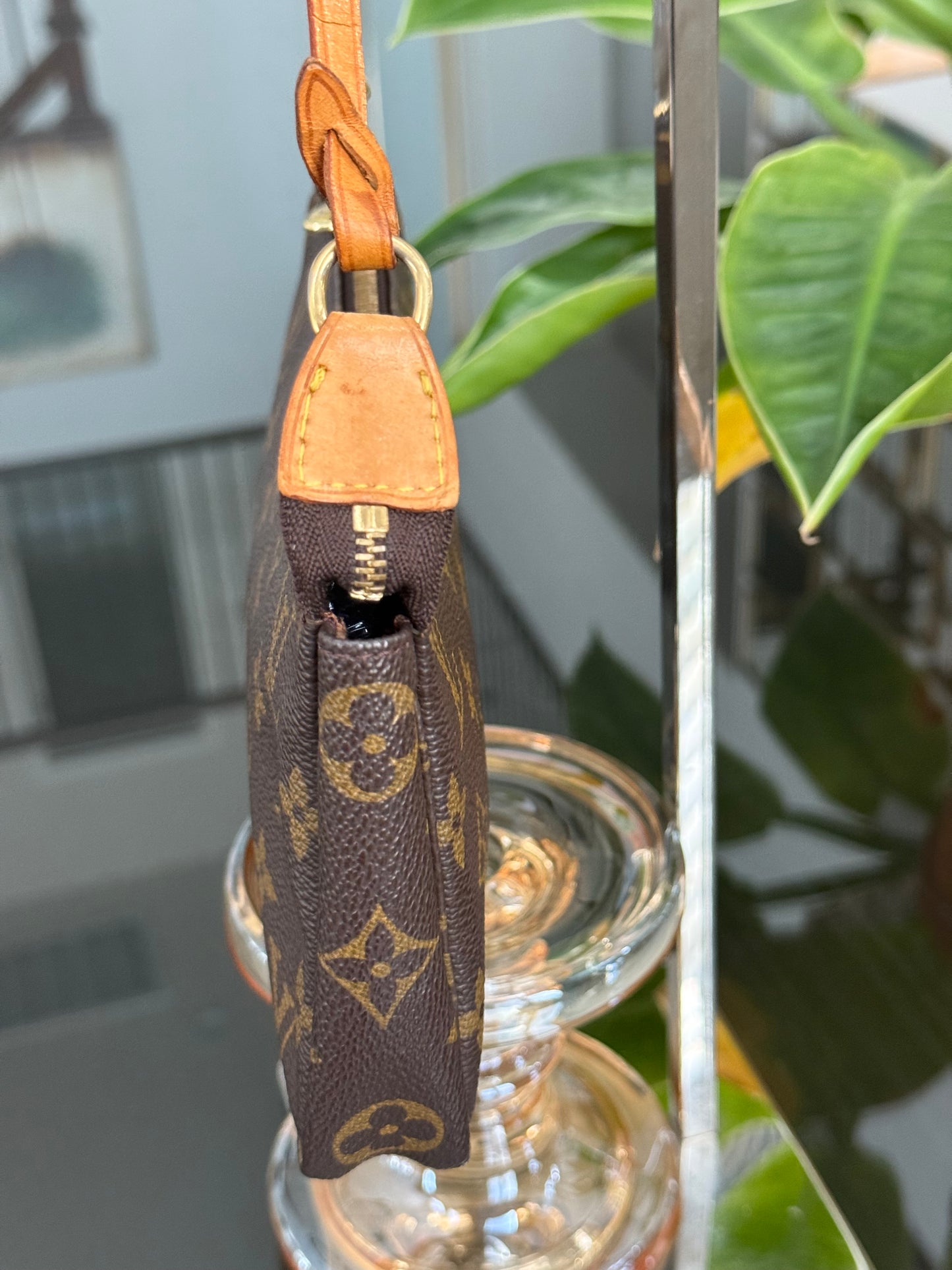 Monogram Pochette Accessories with Dustbag 📅 Year: 2000