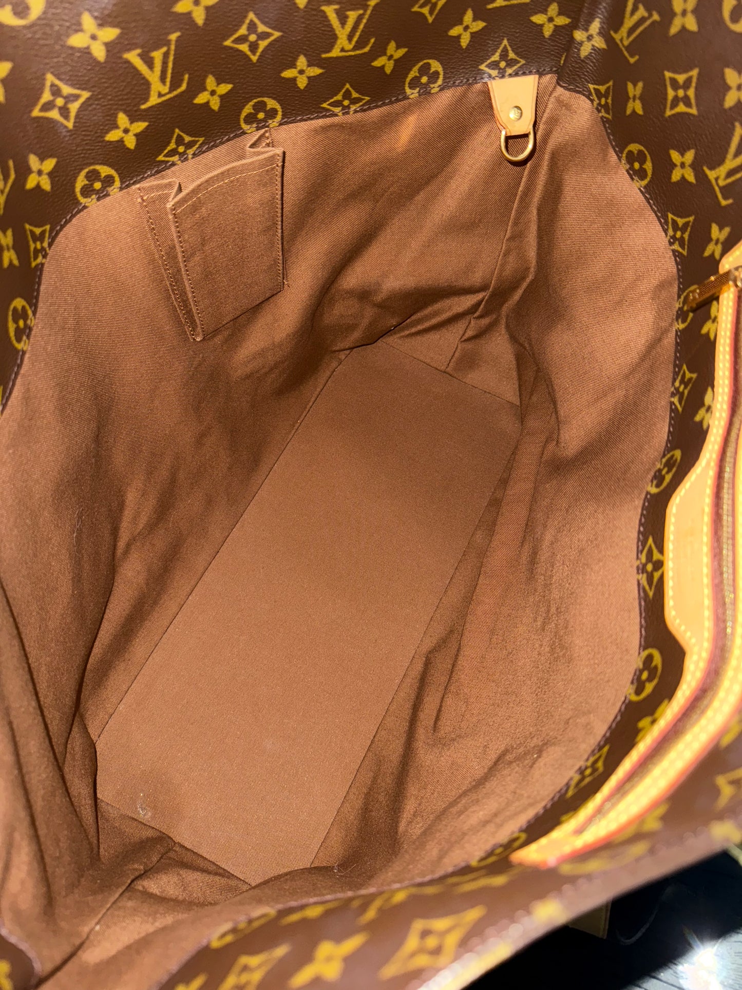 Cabas Alto in Monogram 🗓️ Year: 2002