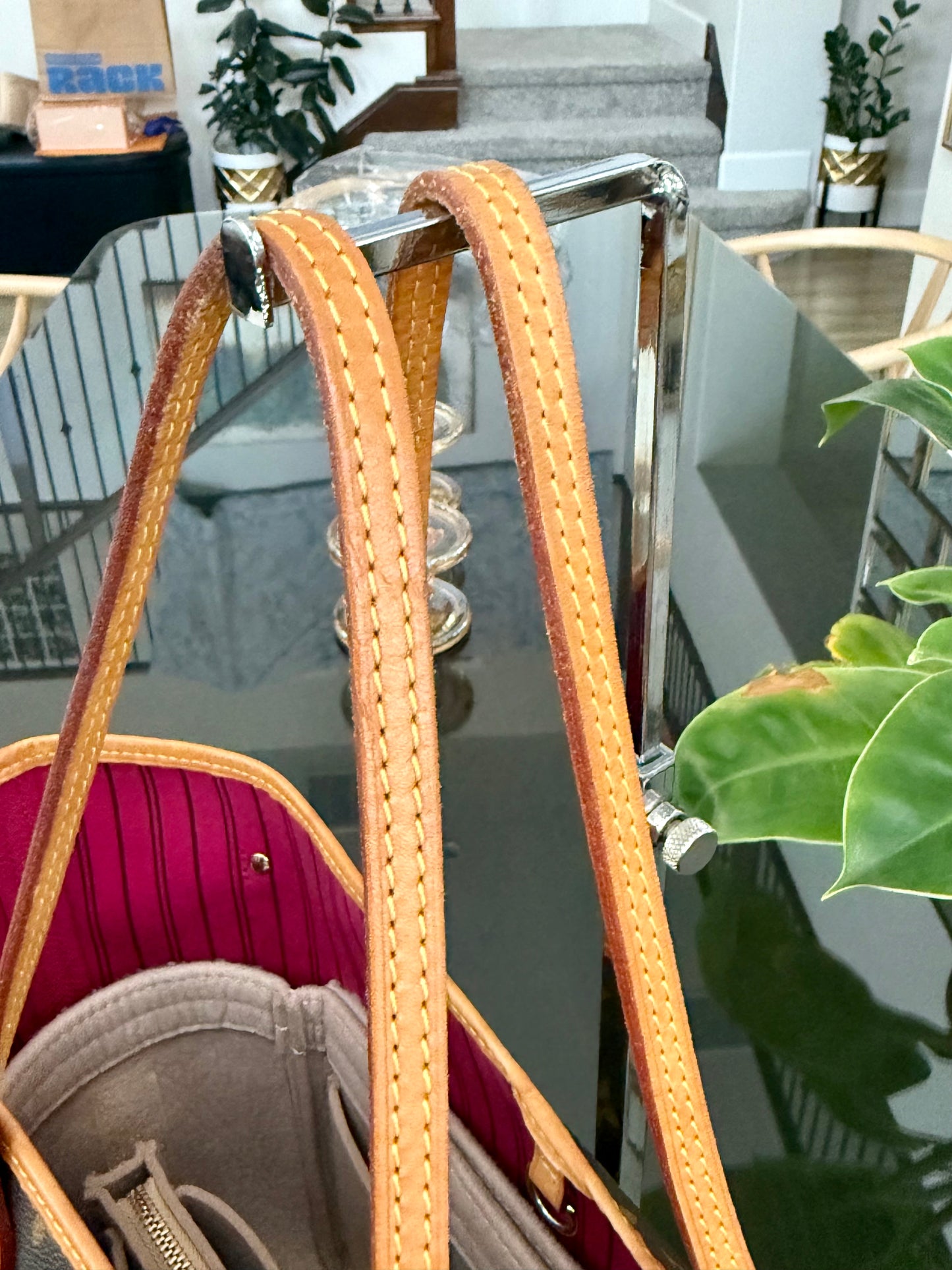 Neverfull MM in Peony with Insert Organizer and Dustbag 🗓️ Year: 2016
