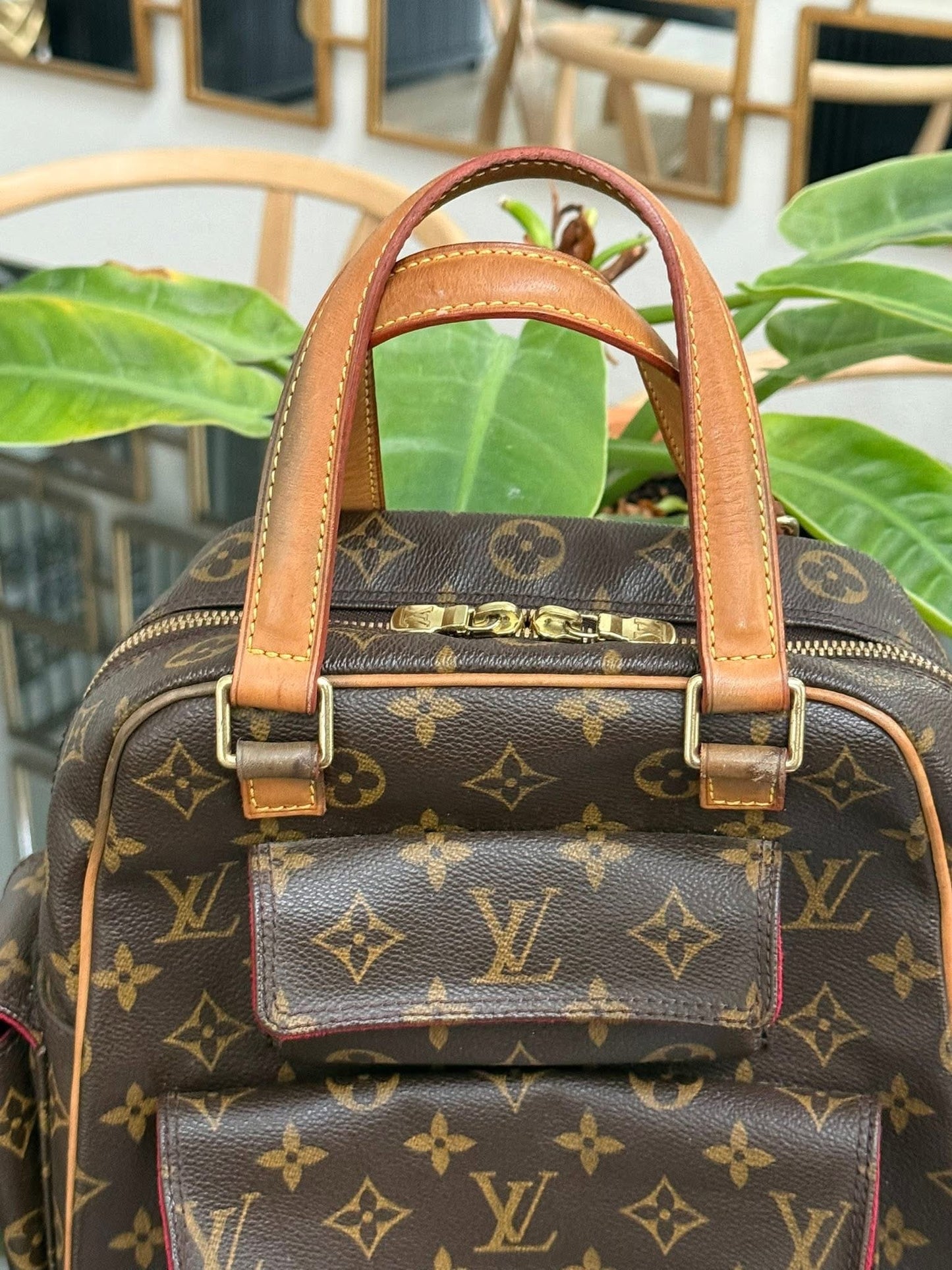 Excentri Cite Handbag🗓️ Year: 2004