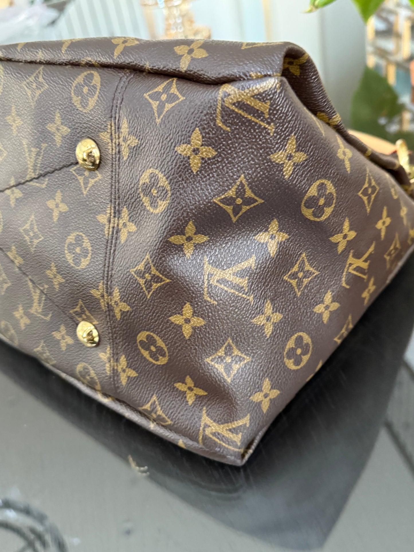 Artsy MM with Dustbag and Insert Organizer - 📅 Year: 2011