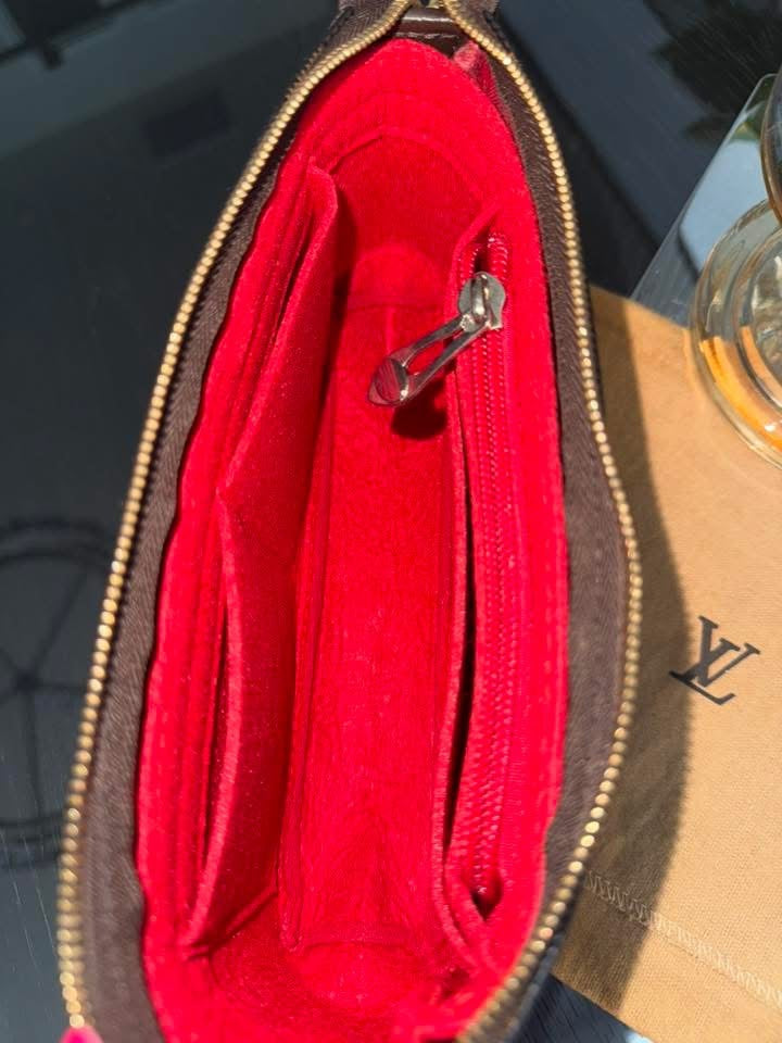 Eva Clutch in DE with Original Strap, Dustbag,Insert Organizer, Box and Paper bag 🗓️ Year: 2011