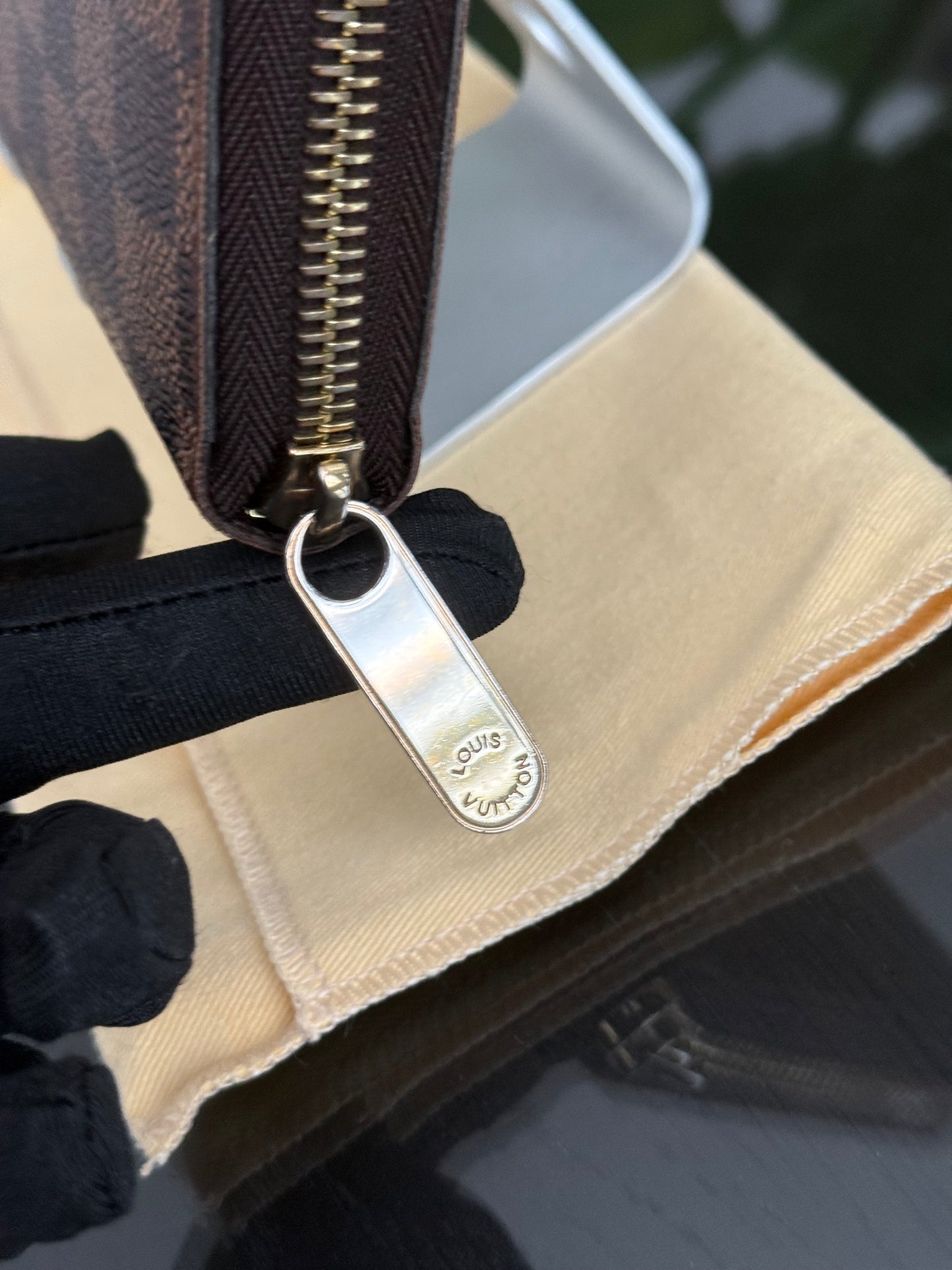 Zippy Long Wallet in DE with Dustbag and box 🗓️ Year: 2013