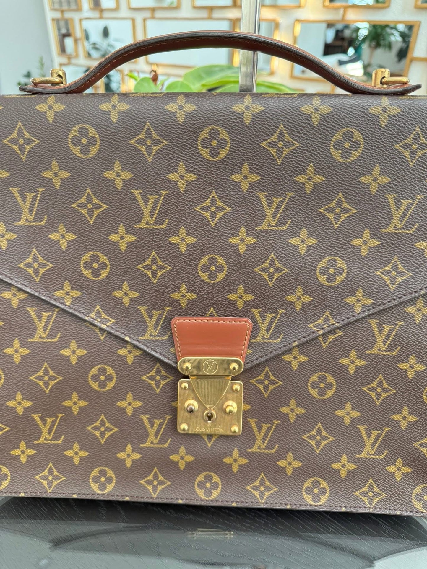 Porte Document / Laptop Vintage Bag with Key 🔑 and Crossbody Strap 🗓️ Year 1990