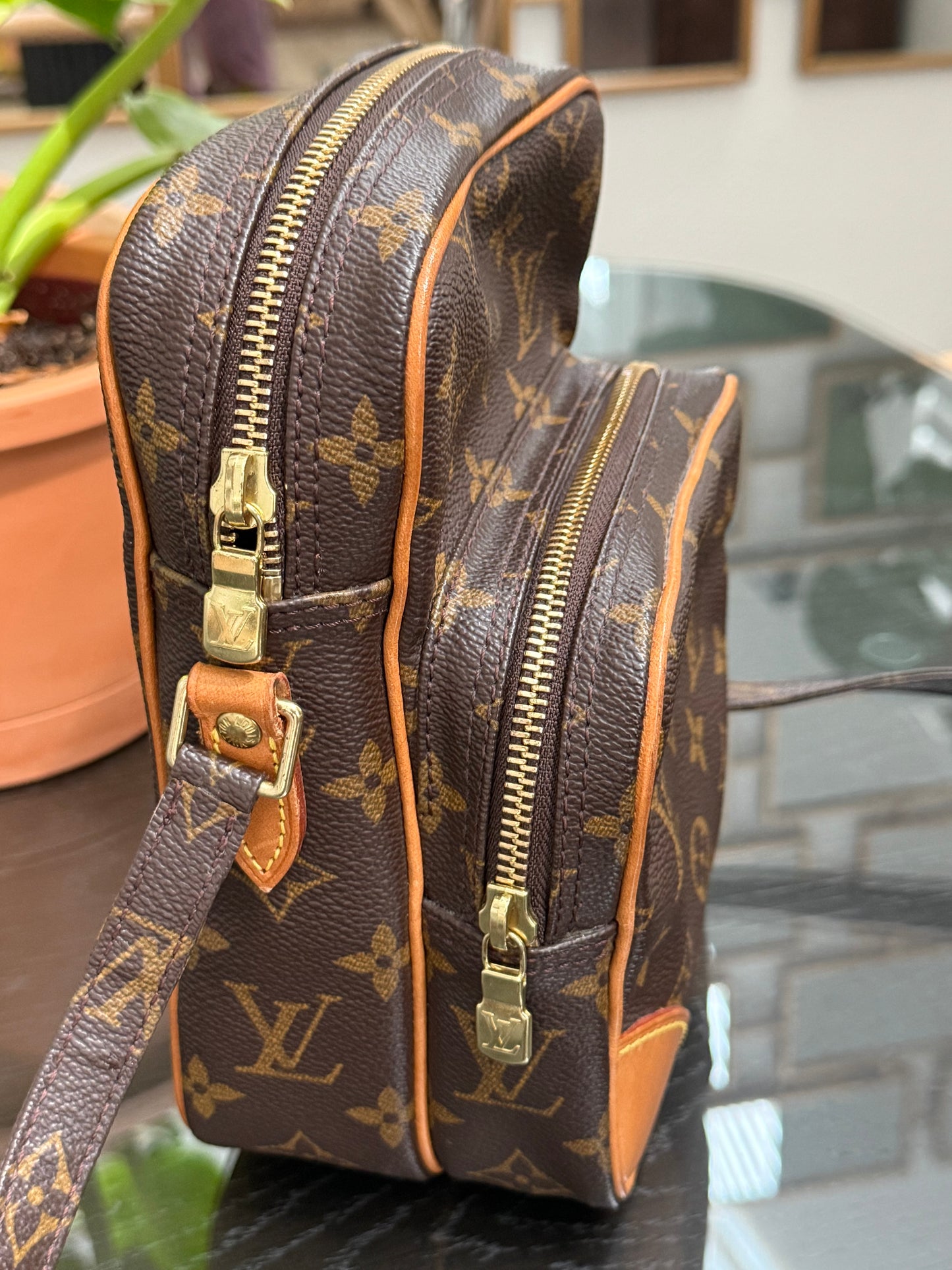 Amazon Crossbody Bag -Year: 2000