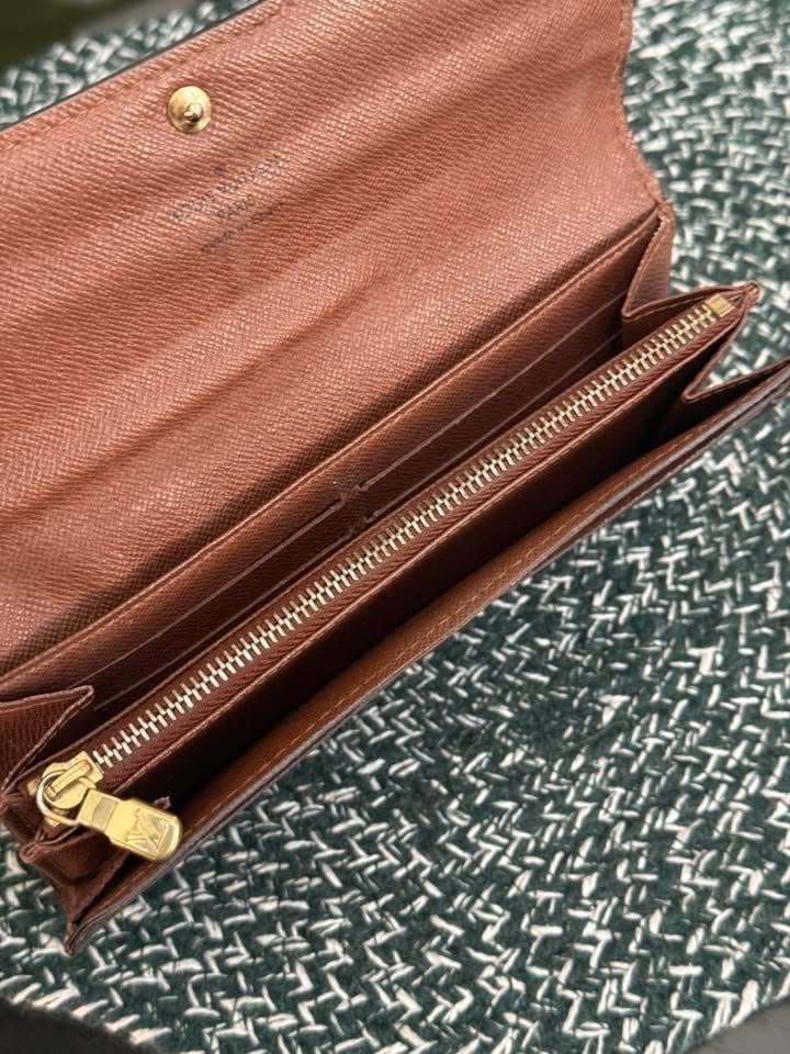 Sarah Wallet in Monogram 10 Cardholders 🗓️ Year: 2009