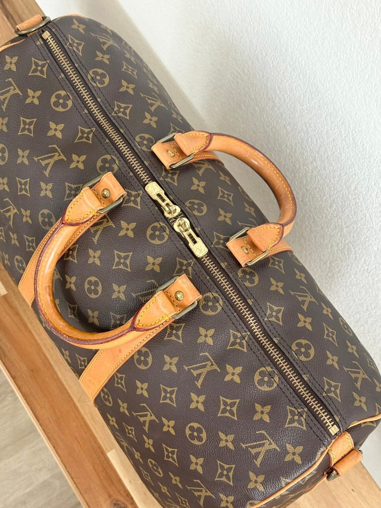 Keepall 45 Bandoulier with Original Strap , Luggage Tag and Poignet 📅 Year: 1989