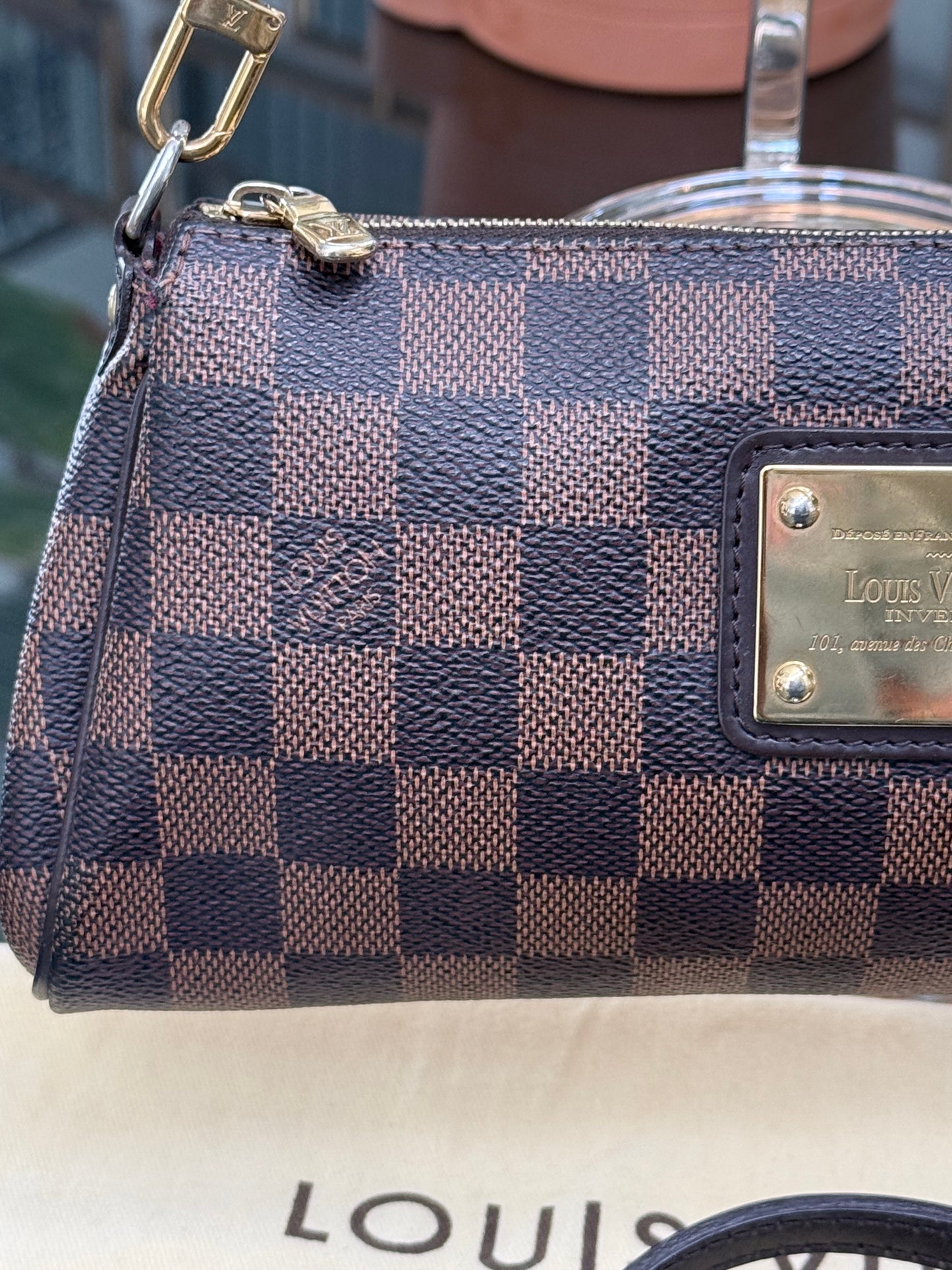 Eva Clutch in DE with Dustbag, Box and Paper bag 🗓️ Year: 2012