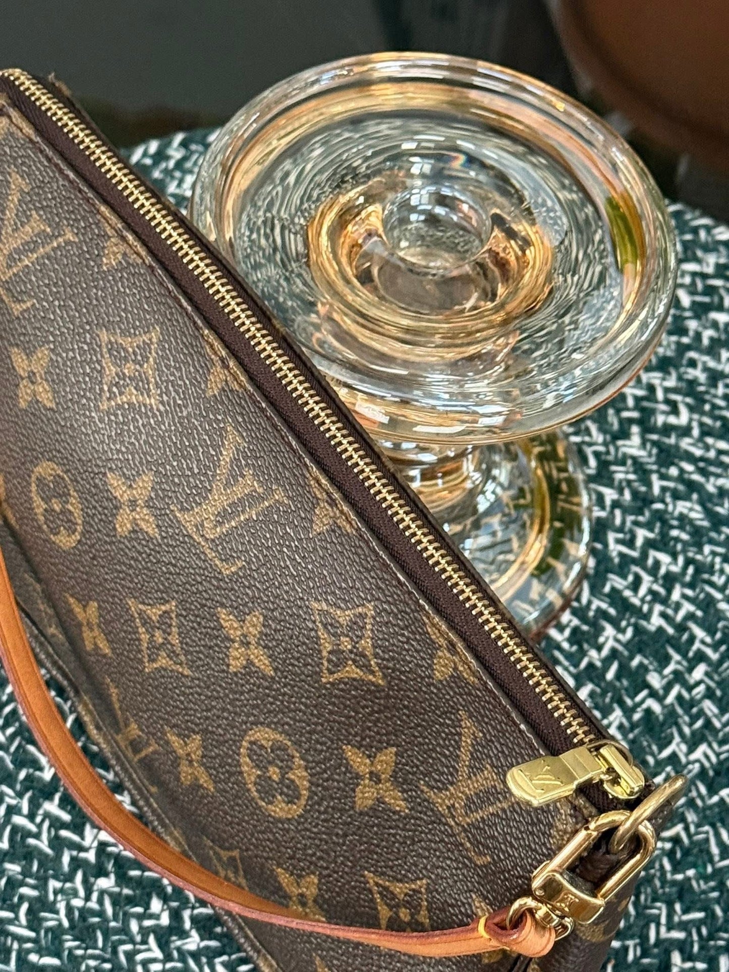 Monogram Pochette Accessories with Dustbag and Box 📅 Year: 2001