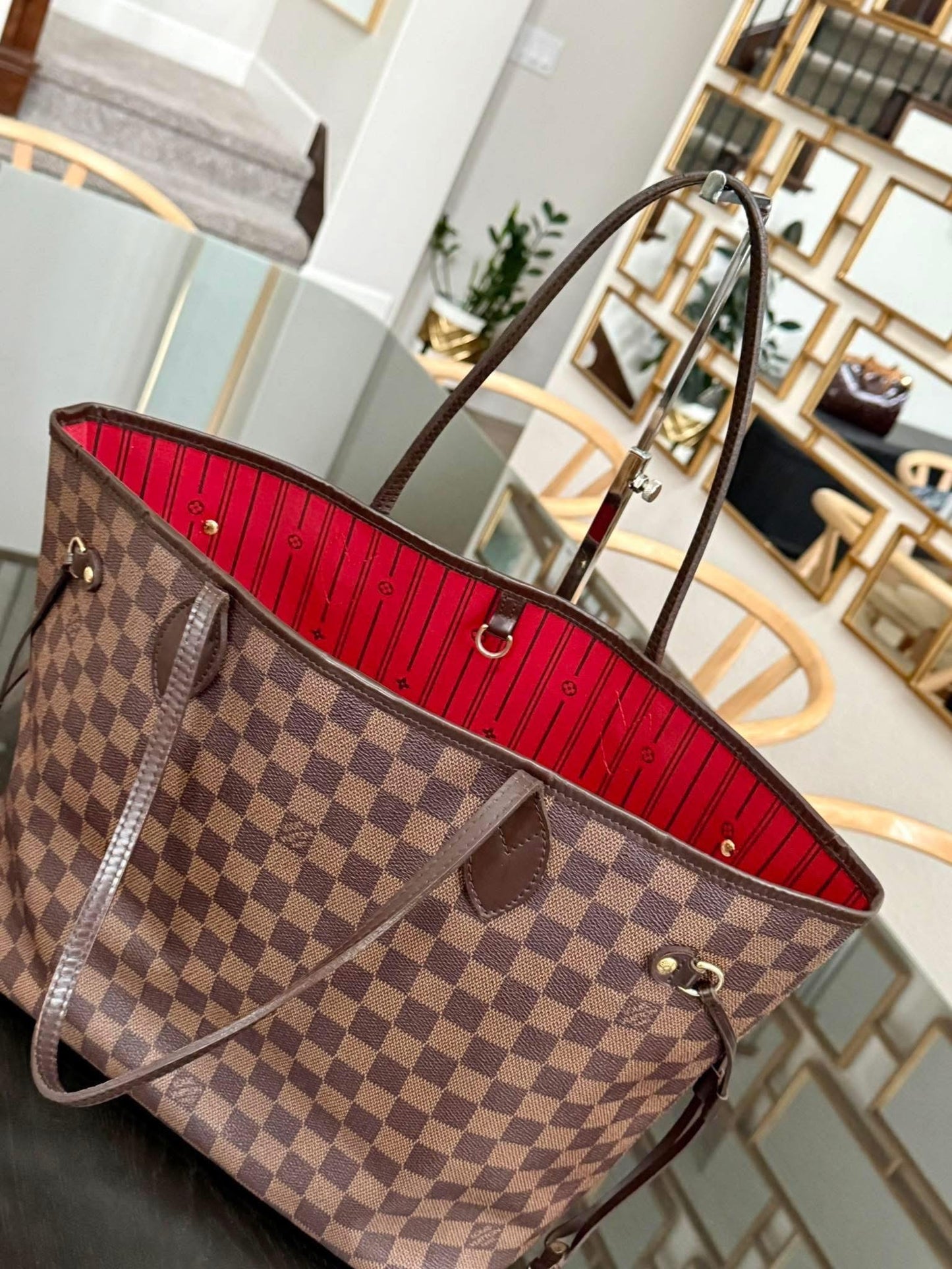 Neverfull MM in DE with Dustbag 🗓️ Year: 2010