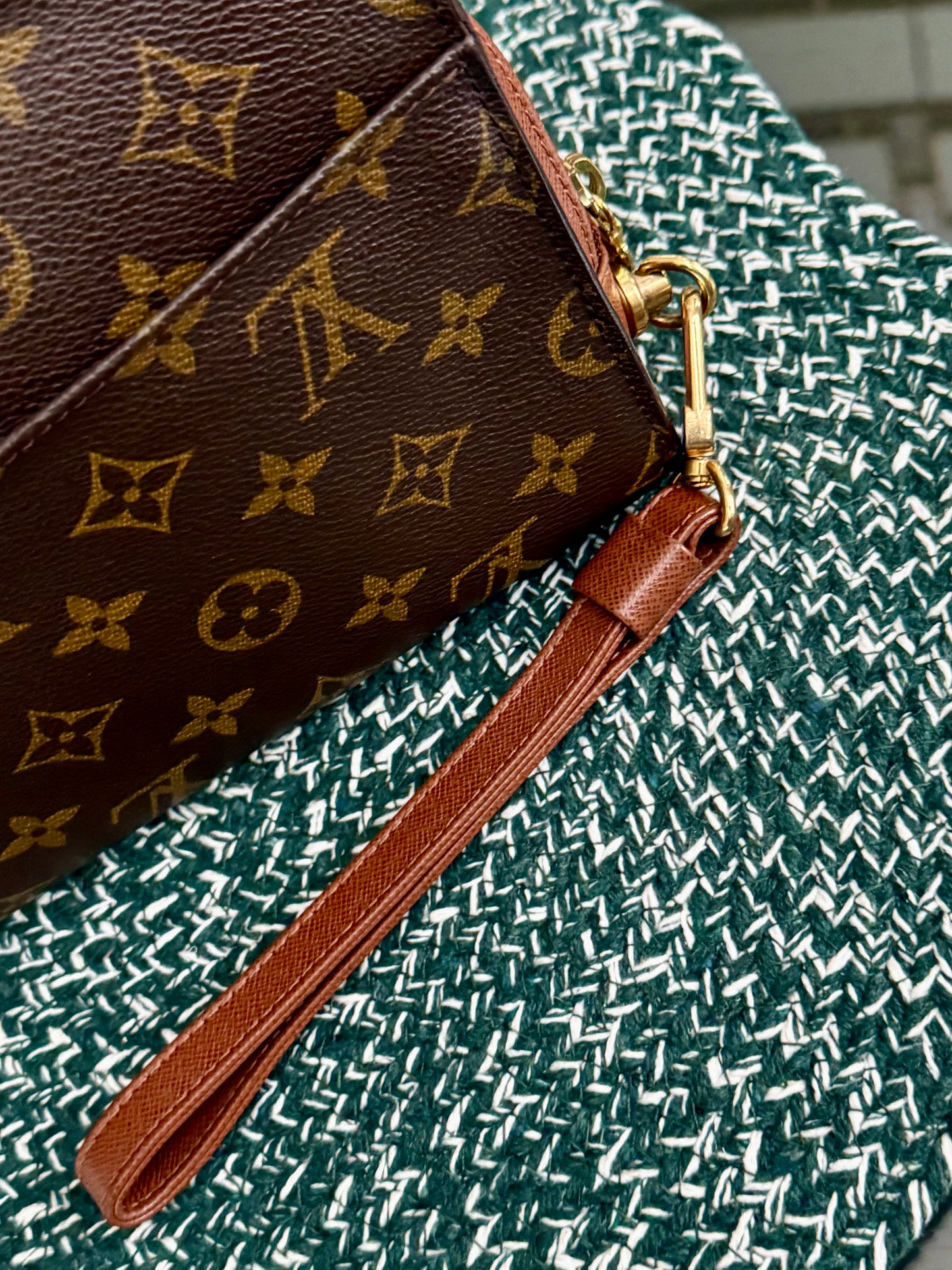 Orsay Clutch 🗓️ Year: 2000