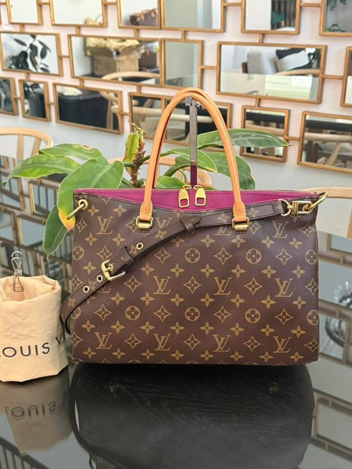 Pallas MM Purple Tote with Original Strap, Dustbag and Insert Organizer 📅 Year 2015