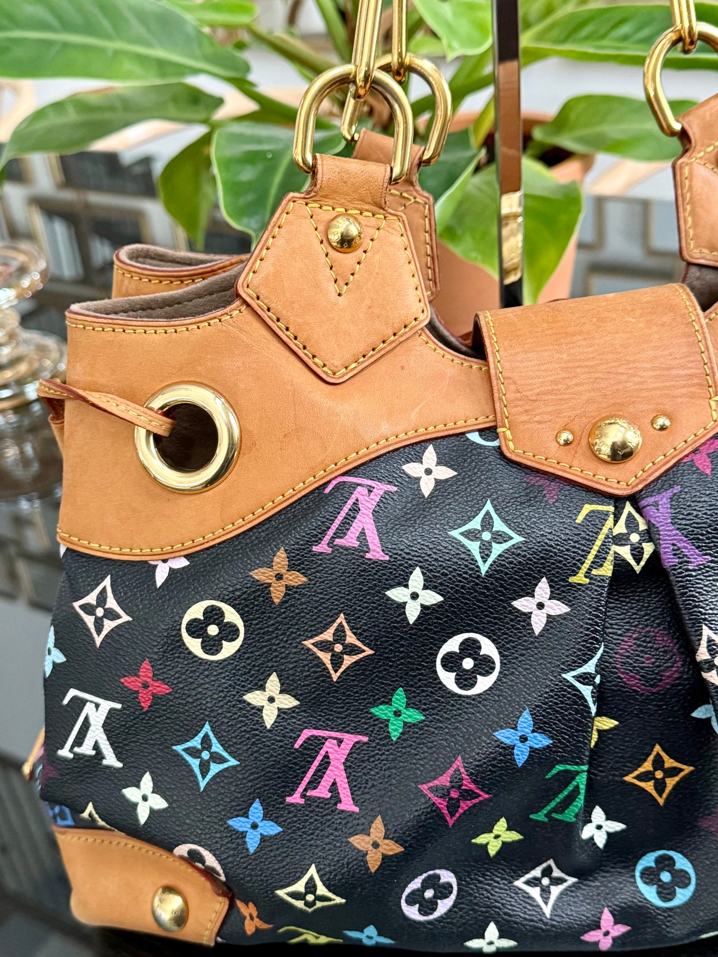Multicolor in Black Ursula with Dustbag