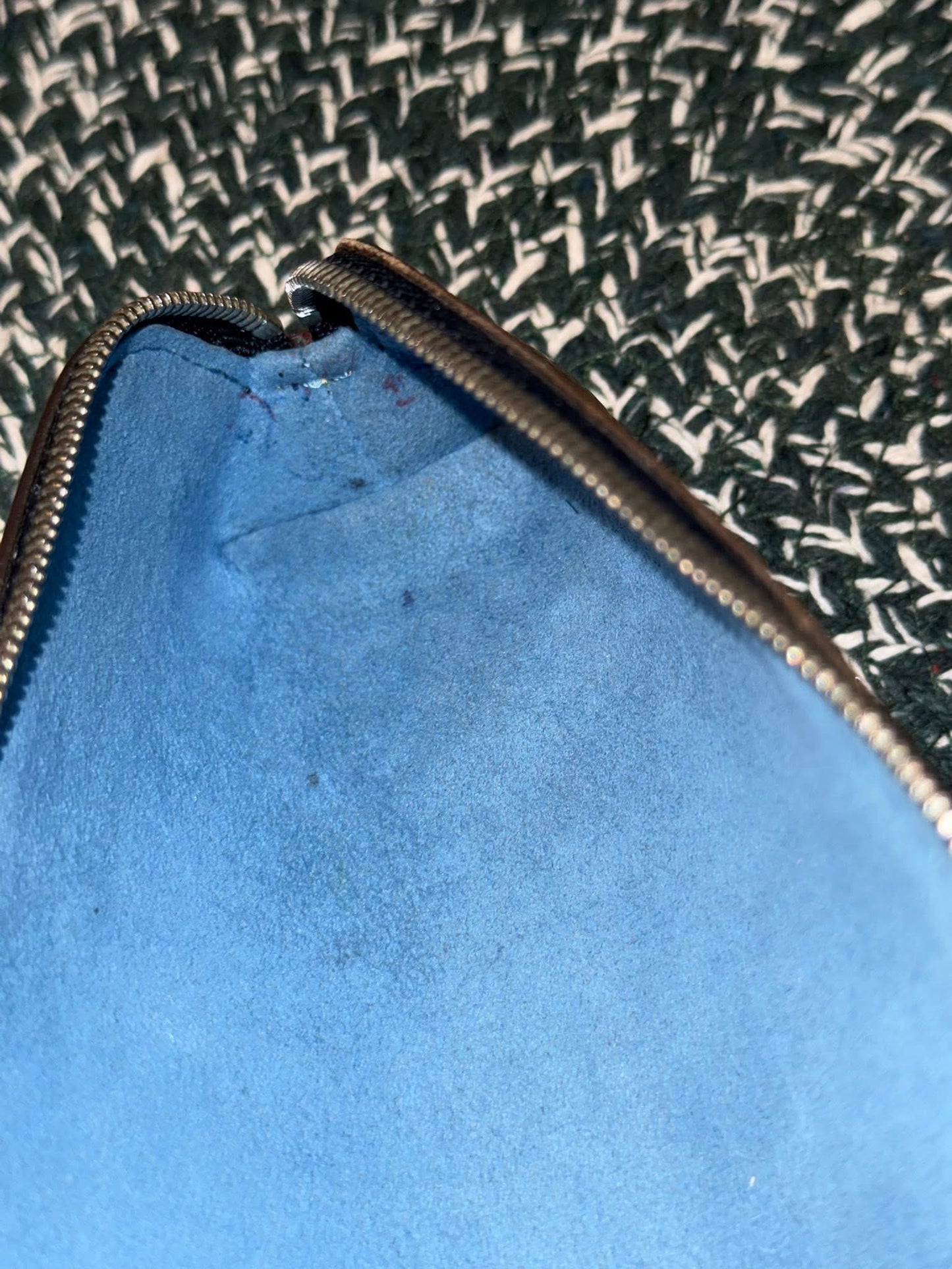 Monogram Elizabeth Pencil case- 🗓️