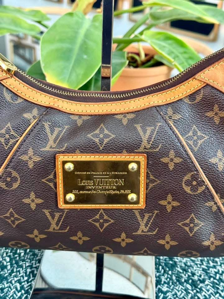 Monogram Thames PM with Dustbag 🗓️ Year: 2011