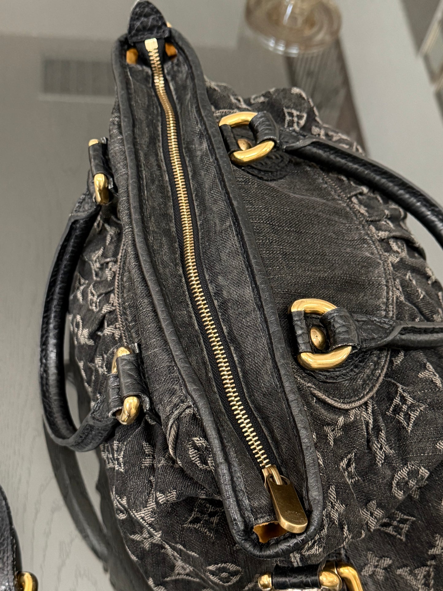 Neo Cabby MM in Black Denim - 📅 Year: 2007