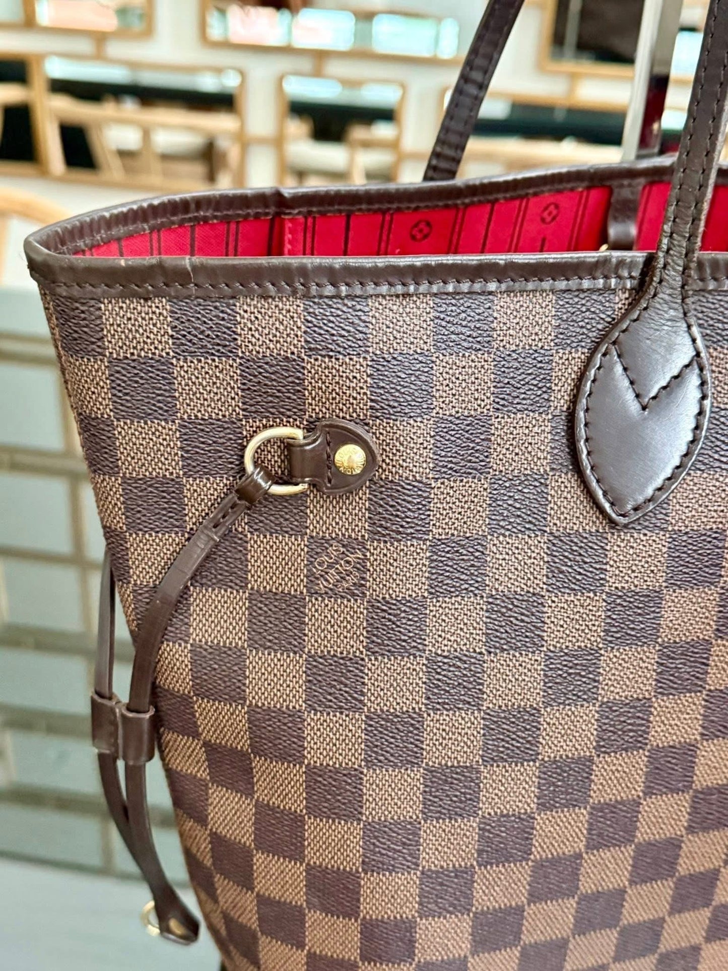 Neverfull MM in DE with Dustbag 🗓️ Year: 2010