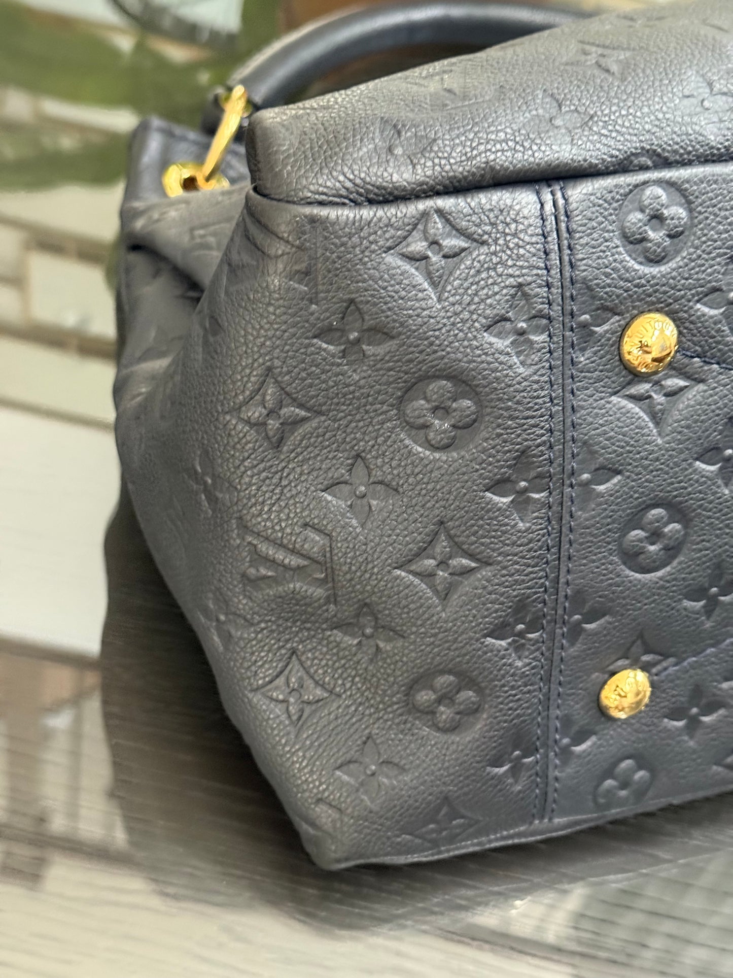 Artsy MM Empriente in Black/ Navy Blue with Dustbag, Receipt and Insert Organizer - 📅 Year: 2012