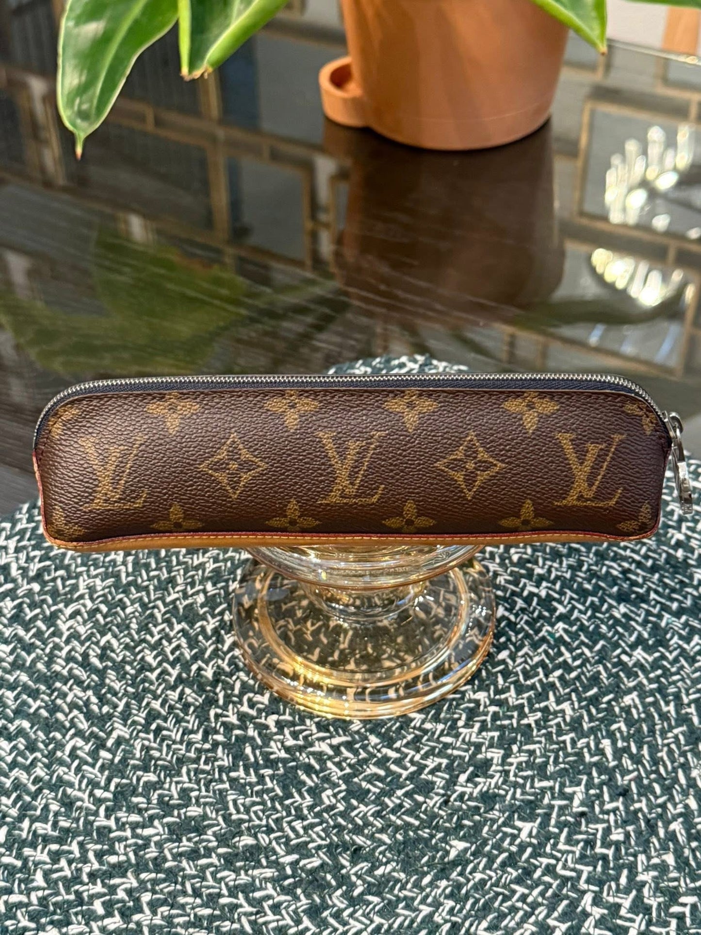 Monogram Elizabeth Pencil case- 🗓️