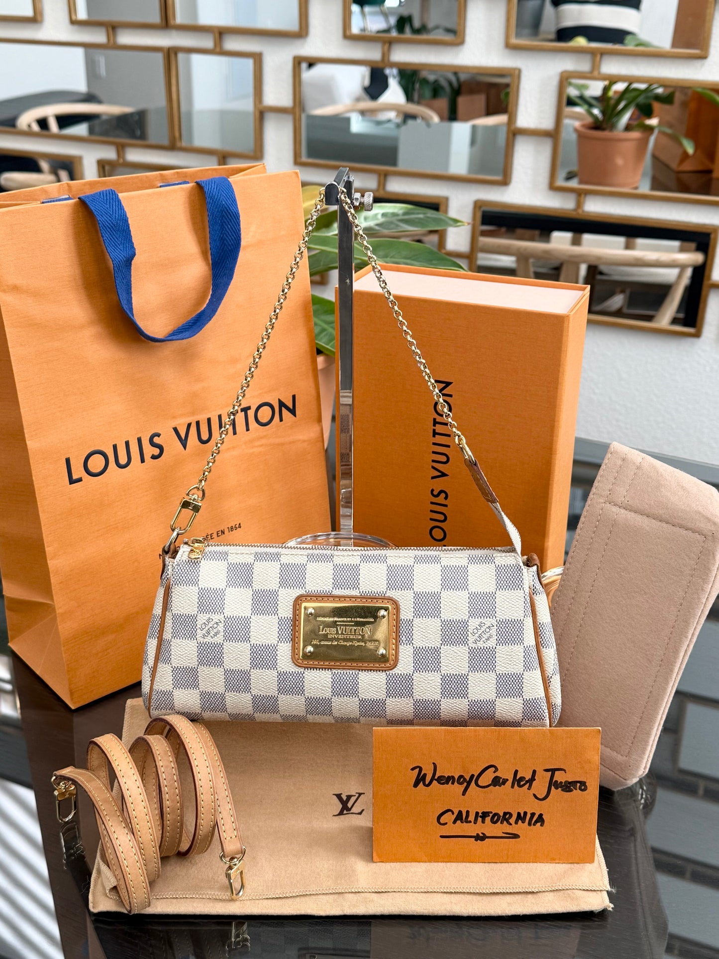 Eva Clutch in Azur with Original Strap,Box Dustbag and Insert Organizer 🗓️ Year: 2011