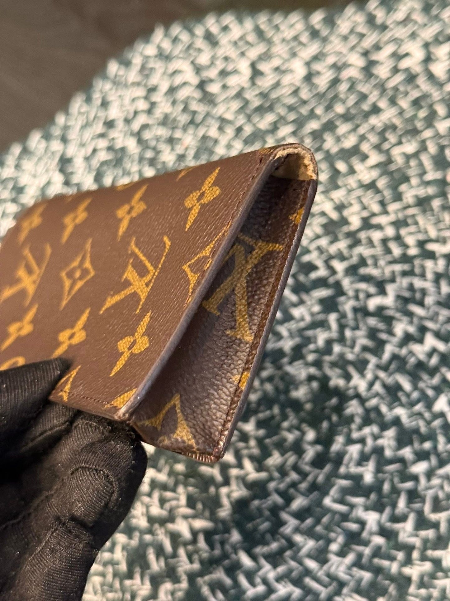 Monogram Glasses Case- 🗓️ Year 2000