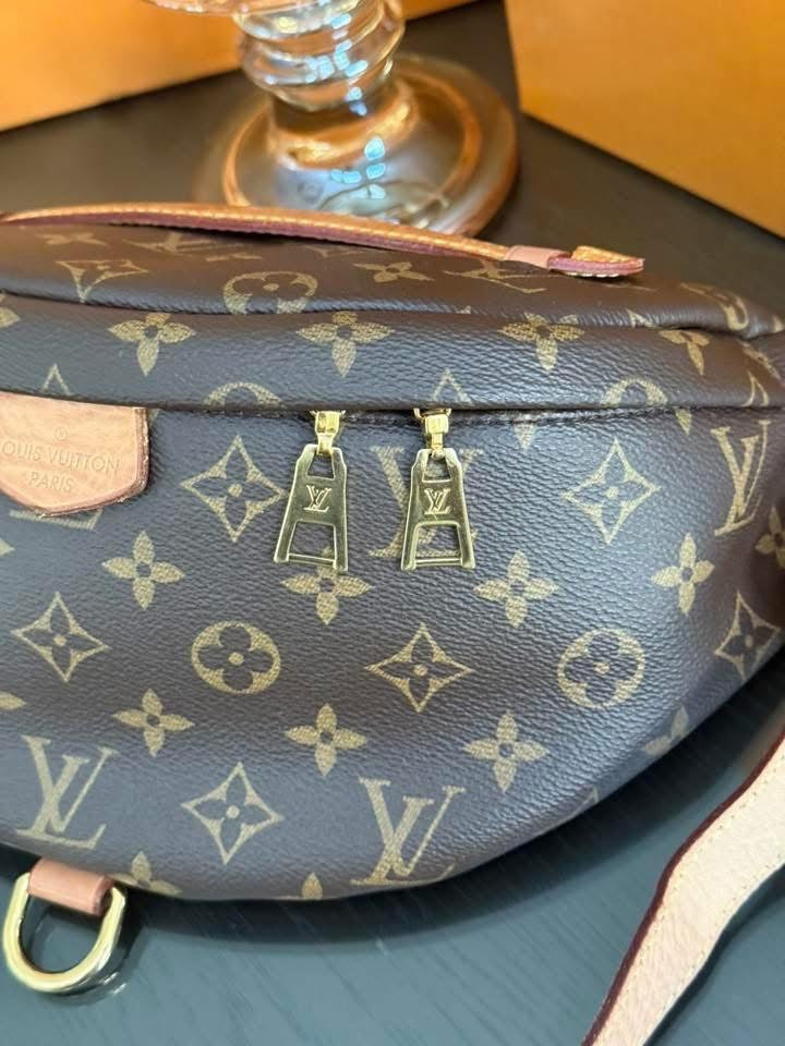 Bumbag Monogram with Dustbag, Box and Paper bag - 🗓️ Year 2020