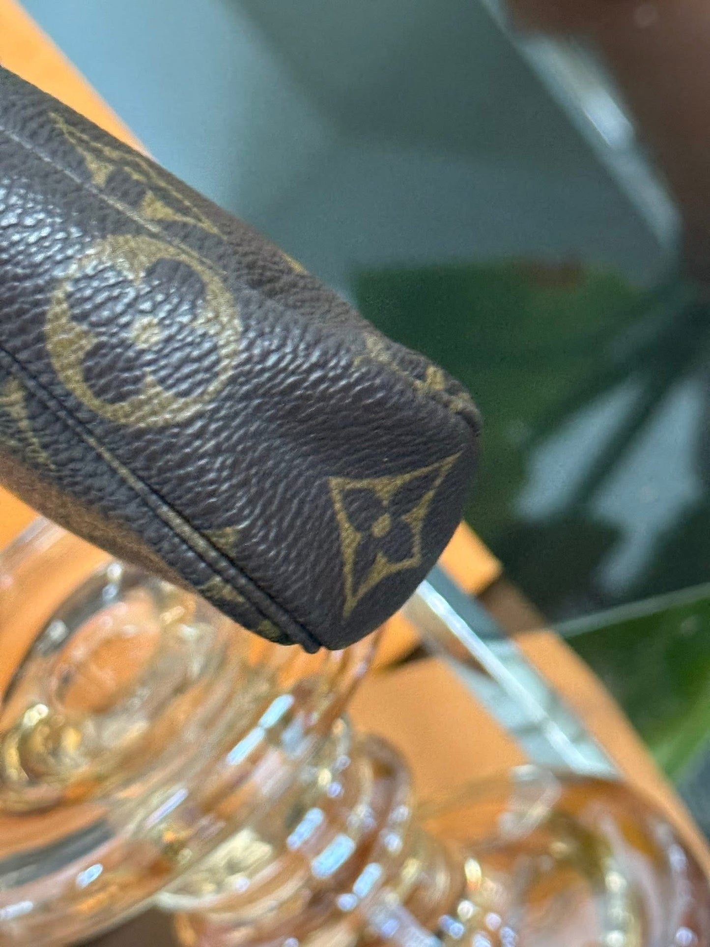 Monogram Bucket Pochette - 📅 Year: 2003