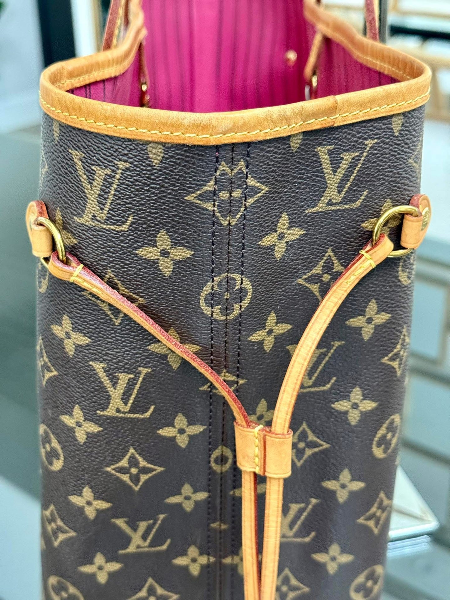 🌺Neverfull MM Monogram in Peony with Dustbag -🗓️ Year: 2016