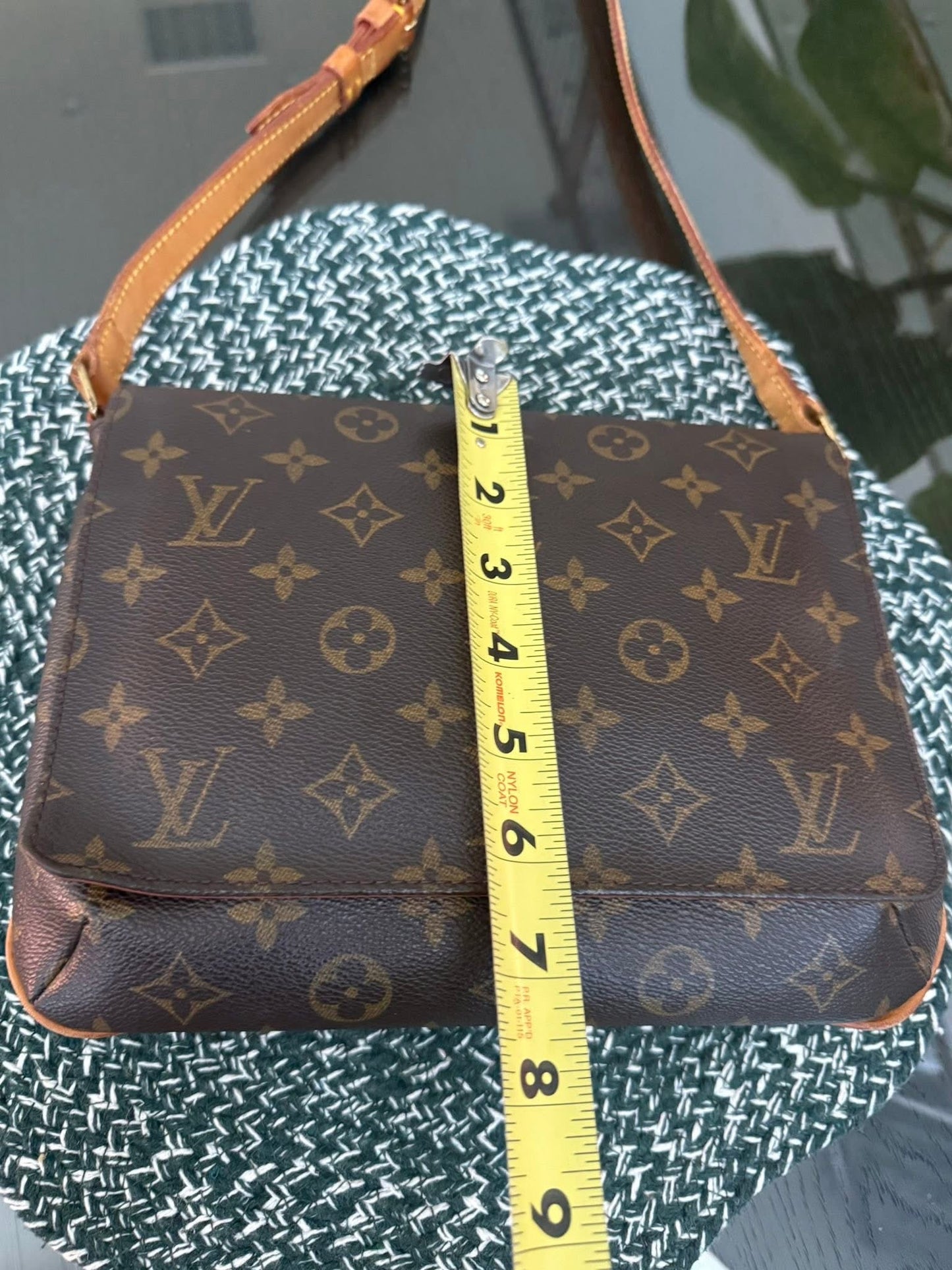 Monogram Musette Tango Shoulder Bag 📅 Year 1999