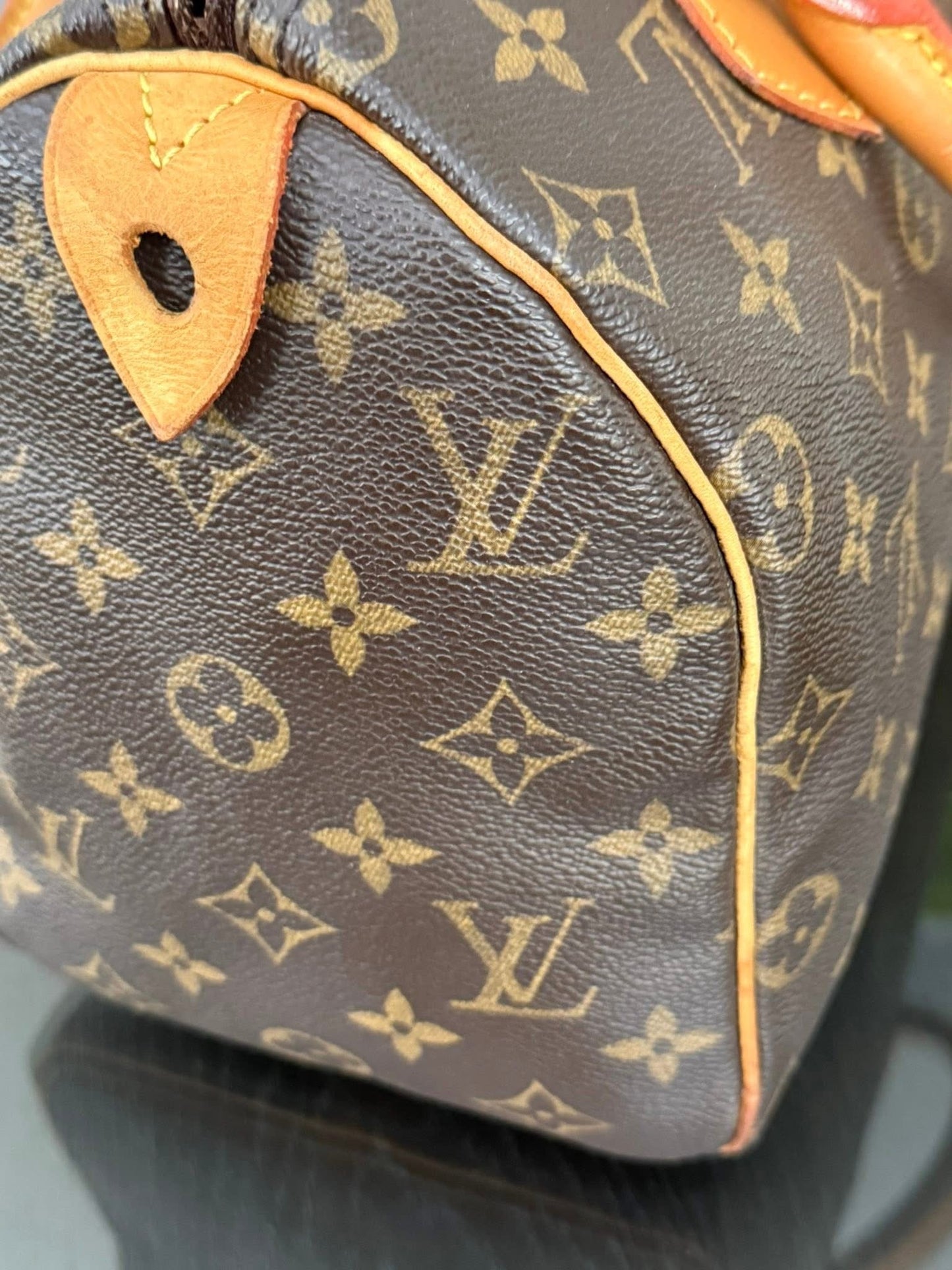 Speedy 25 in Monogram with Lock 🔐 and Key 🗓️ Year: 2005