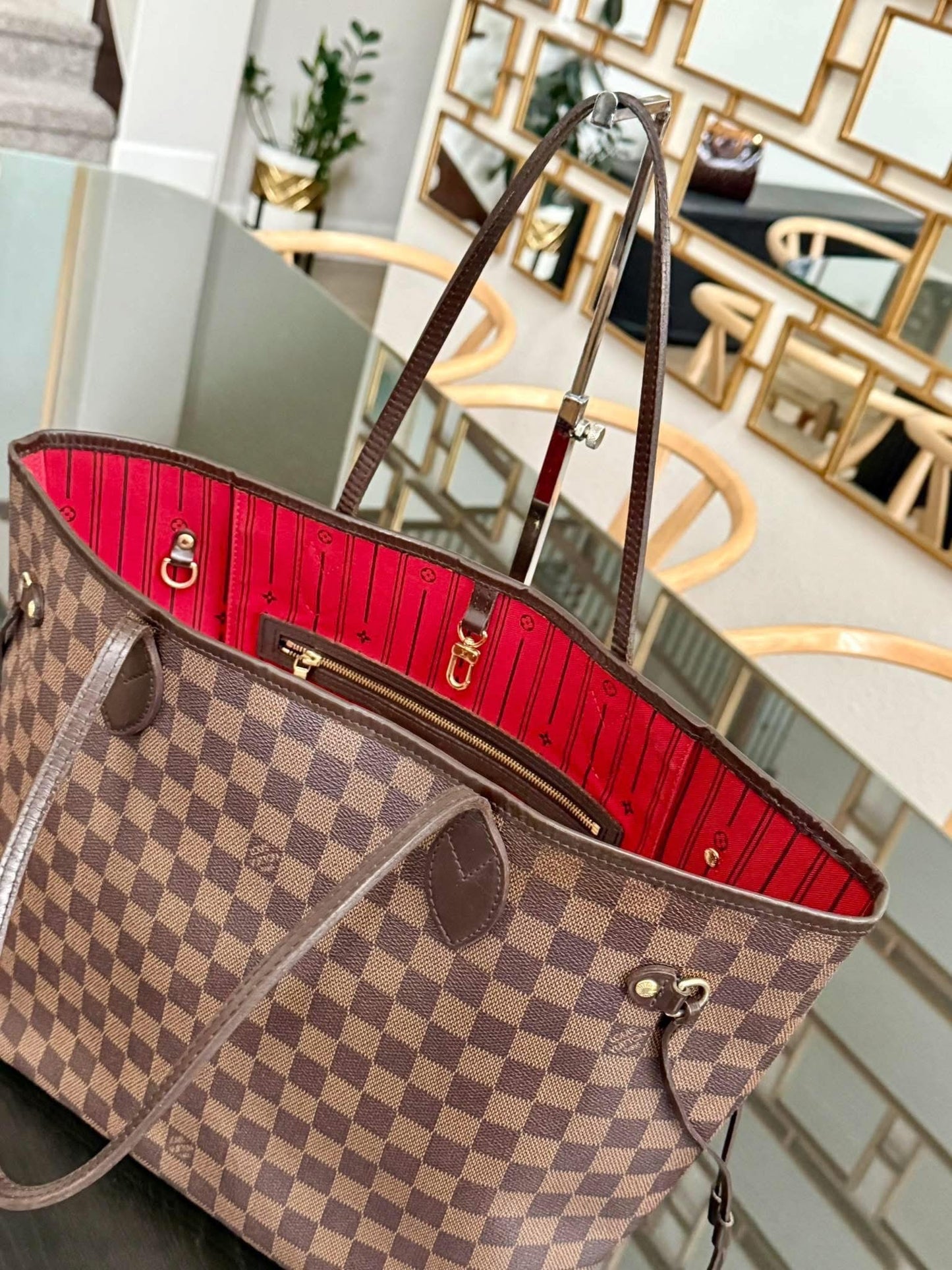 Neverfull MM in DE with Dustbag 🗓️ Year: 2010